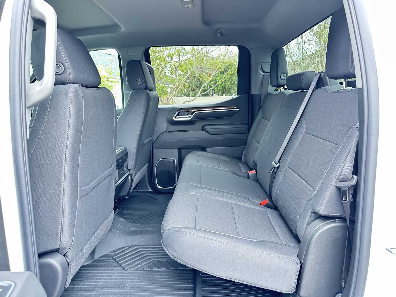 Thumbnail: 2026 Chevrolet Silverado 1500 - 17