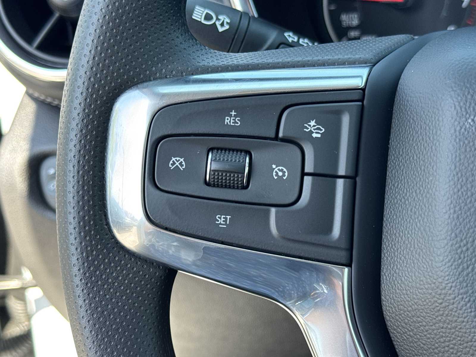 Thumbnail: 2025 Chevrolet Blazer - 27