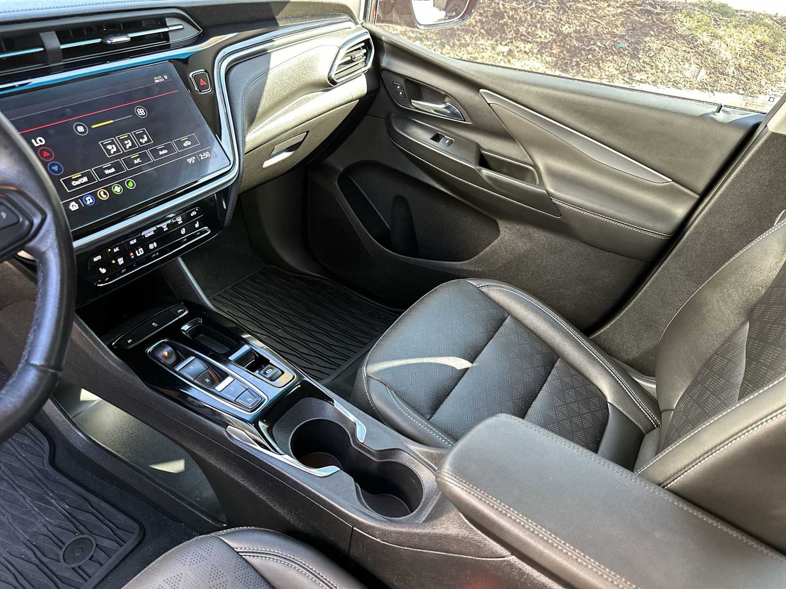 Thumbnail: 2023 Chevrolet Bolt EV - 21