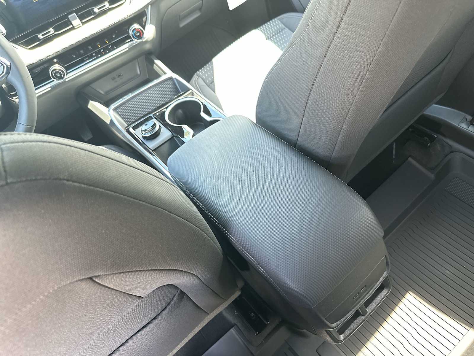 Thumbnail: 2026 Chevrolet Equinox - 21