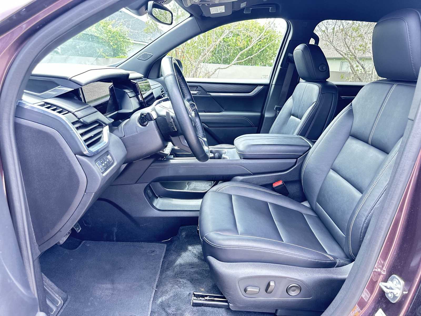 Thumbnail: 2024 GMC Acadia - 15