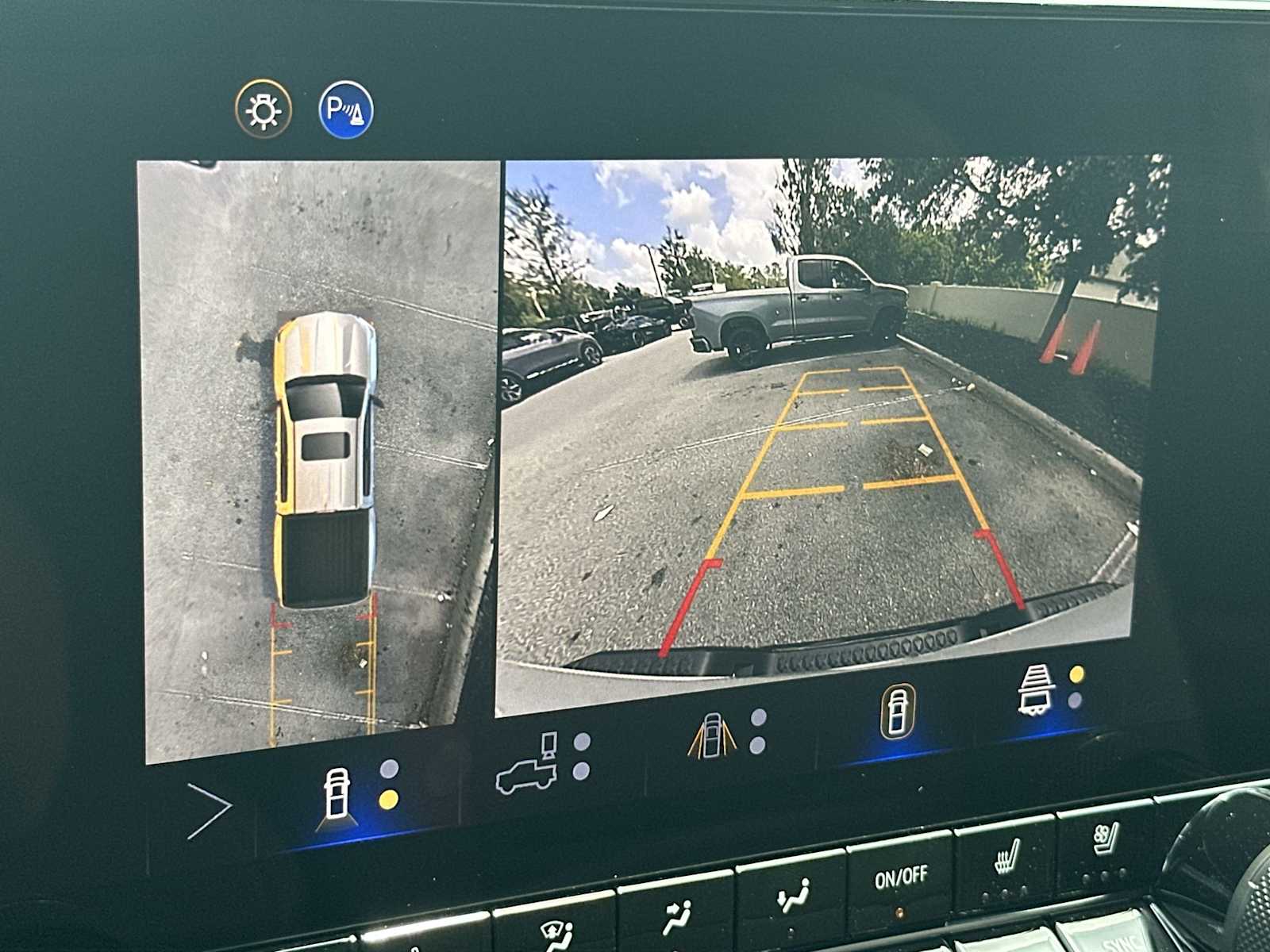 Thumbnail: 2026 Chevrolet Colorado - 22