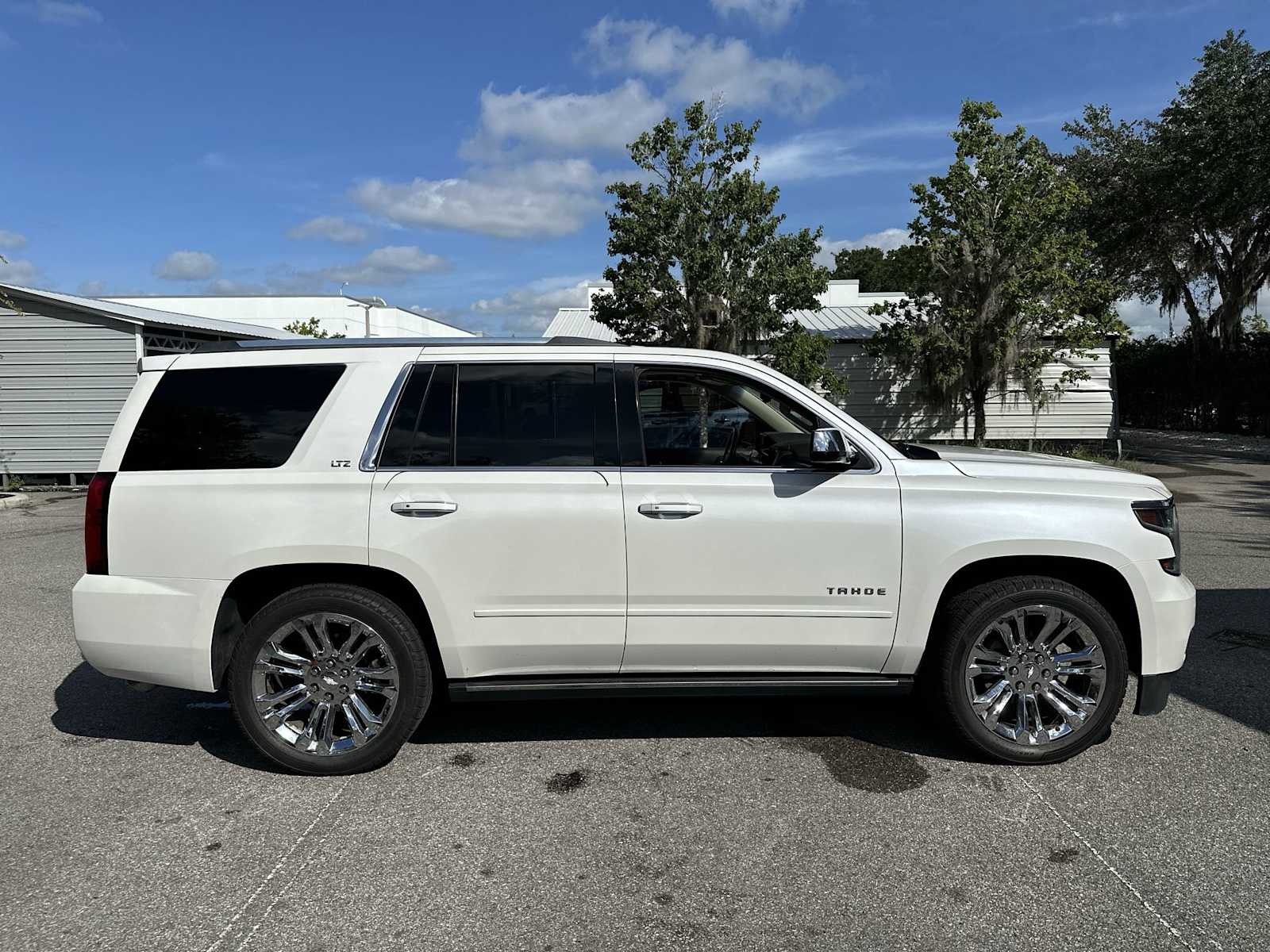Thumbnail: 2016 Chevrolet Tahoe - 7