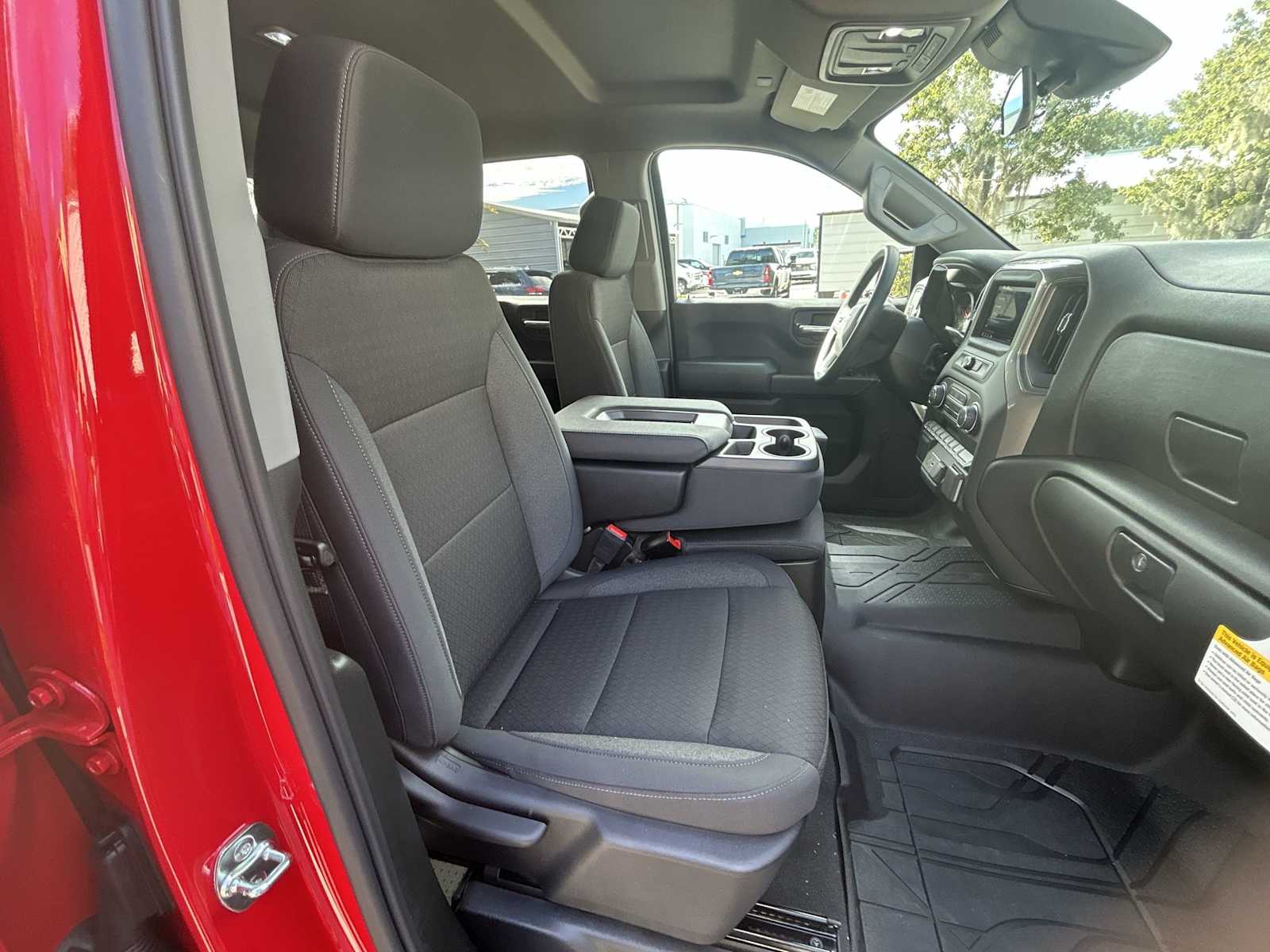 Thumbnail: 2026 Chevrolet Silverado 1500 - 19