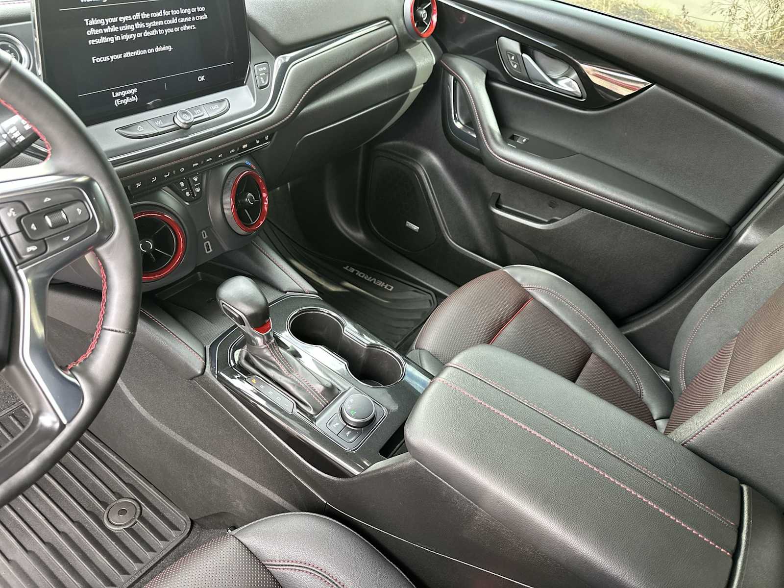 Thumbnail: 2025 Chevrolet Blazer - 22