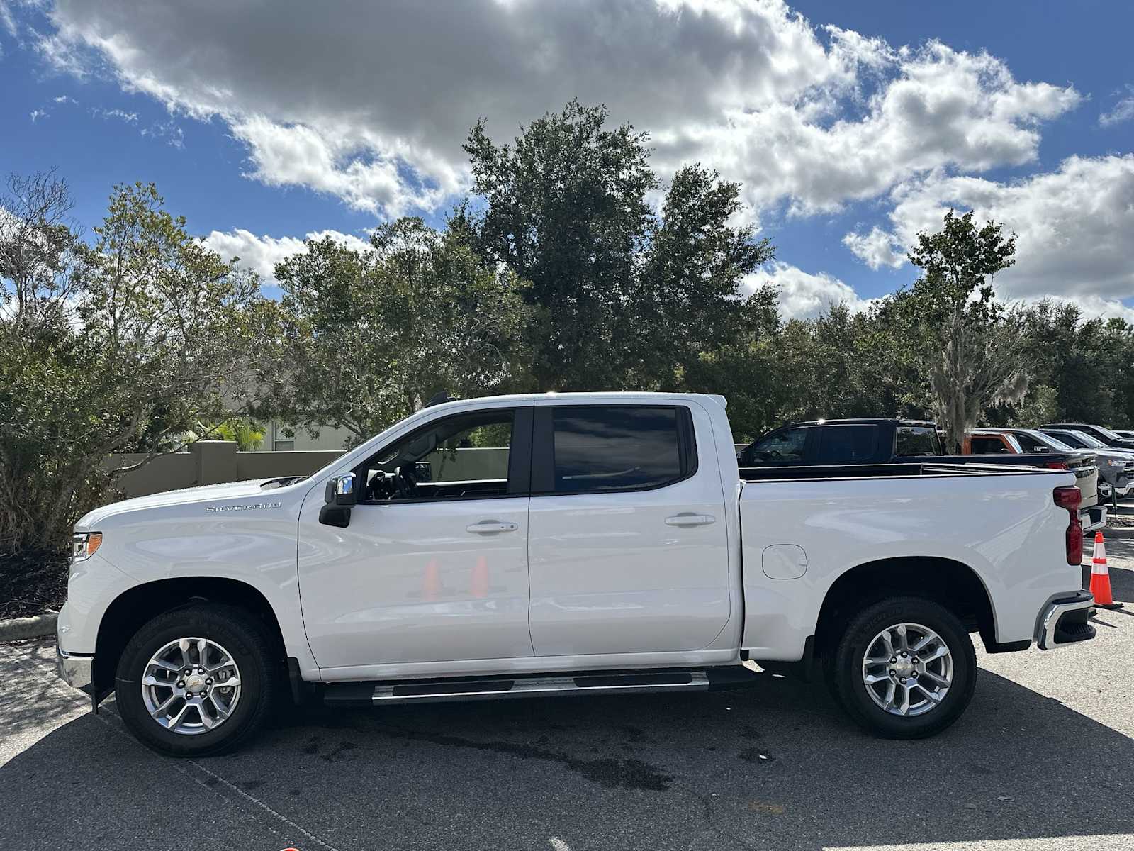 Thumbnail: 2026 Chevrolet Silverado 1500 - 3