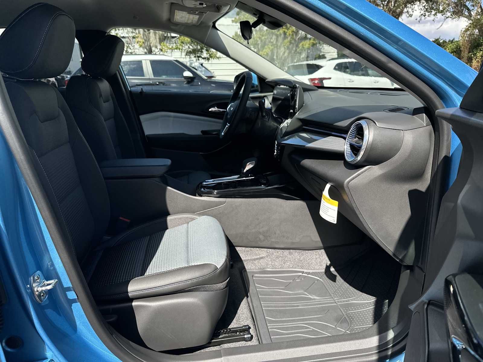 Thumbnail: 2026 Chevrolet Trax - 19