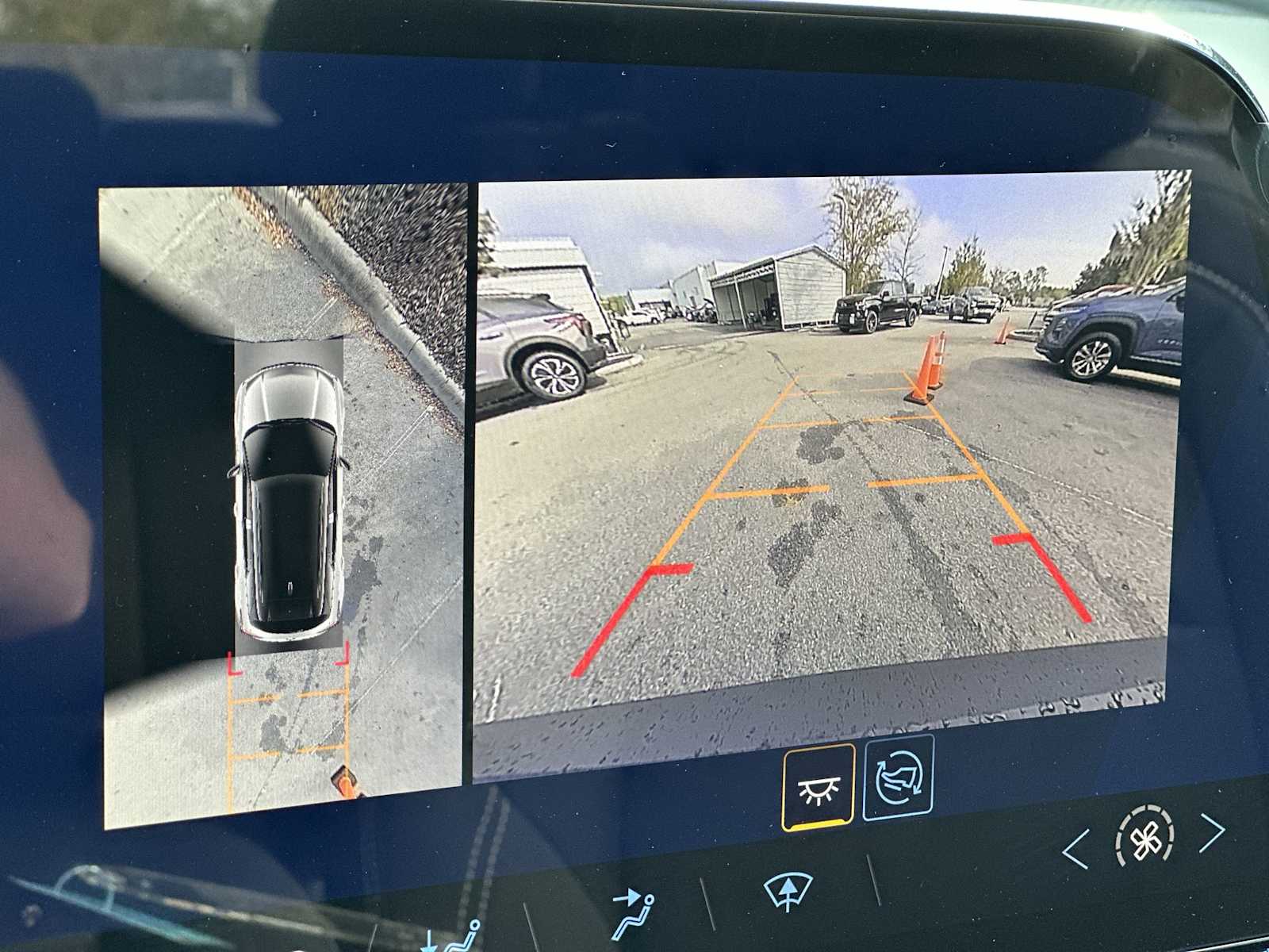 Thumbnail: 2026 Chevrolet Blazer EV - 22