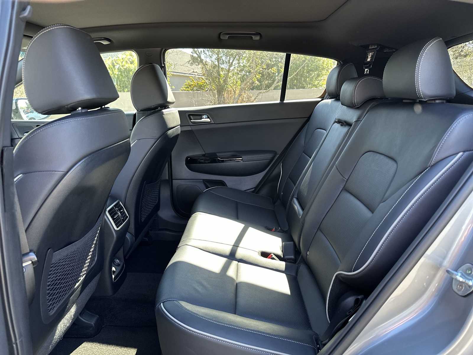 Thumbnail: 2022 Kia Sportage - 17