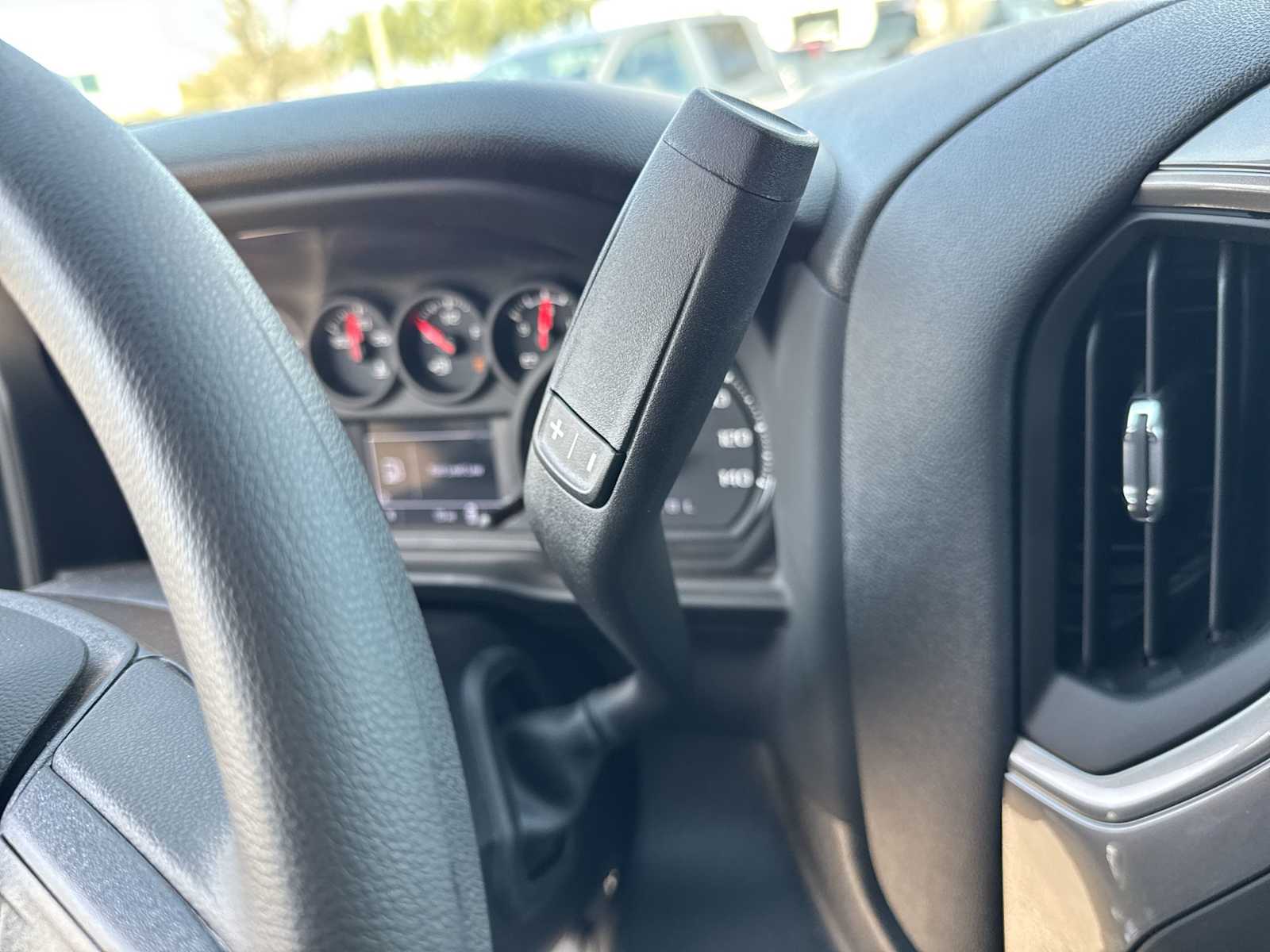 Thumbnail: 2025 Chevrolet Silverado 1500 - 30