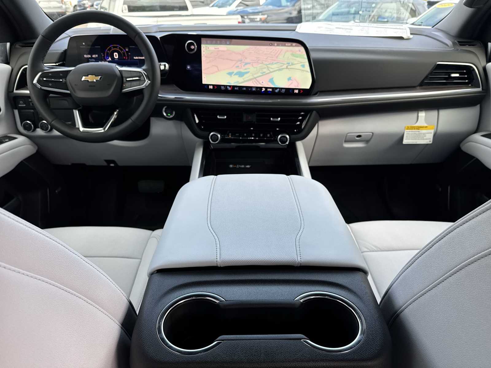 Thumbnail: 2025 Chevrolet Suburban - 10