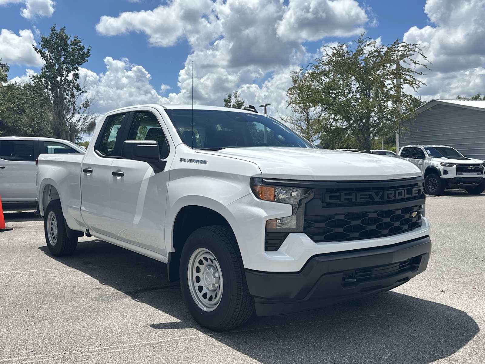 Thumbnail: 2026 Chevrolet Silverado 1500 - 8