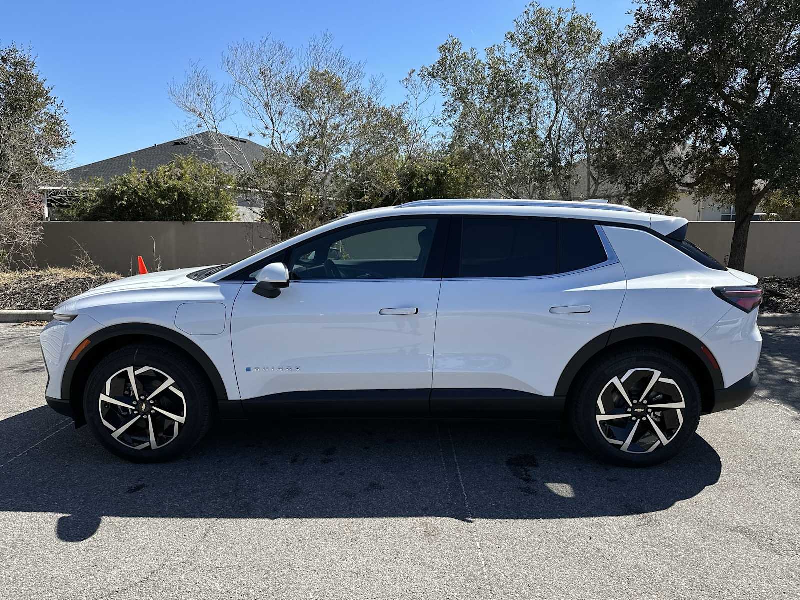 Thumbnail: 2026 Chevrolet Equinox - 3