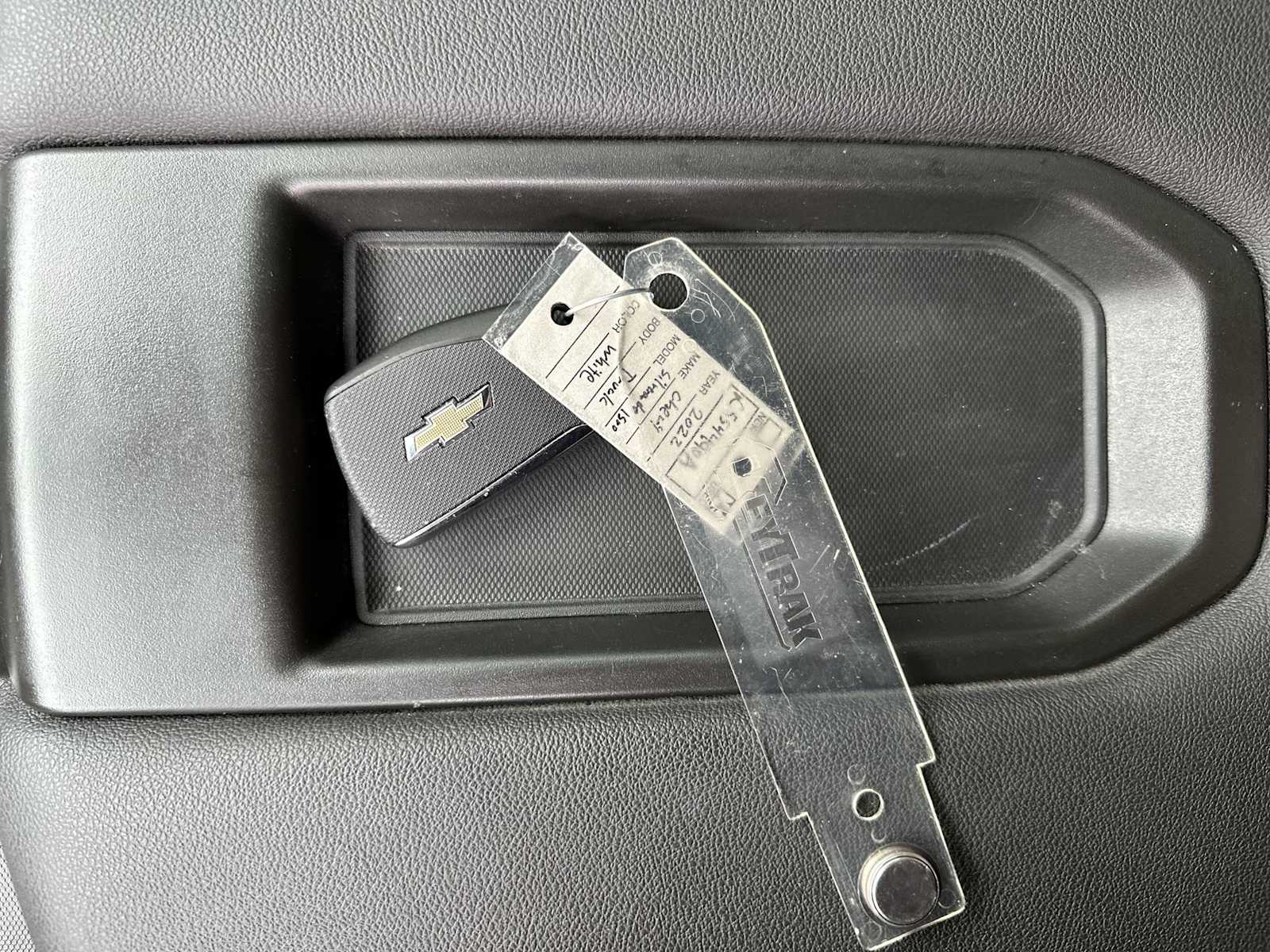 Thumbnail: 2022 Chevrolet Silverado 1500 - 26