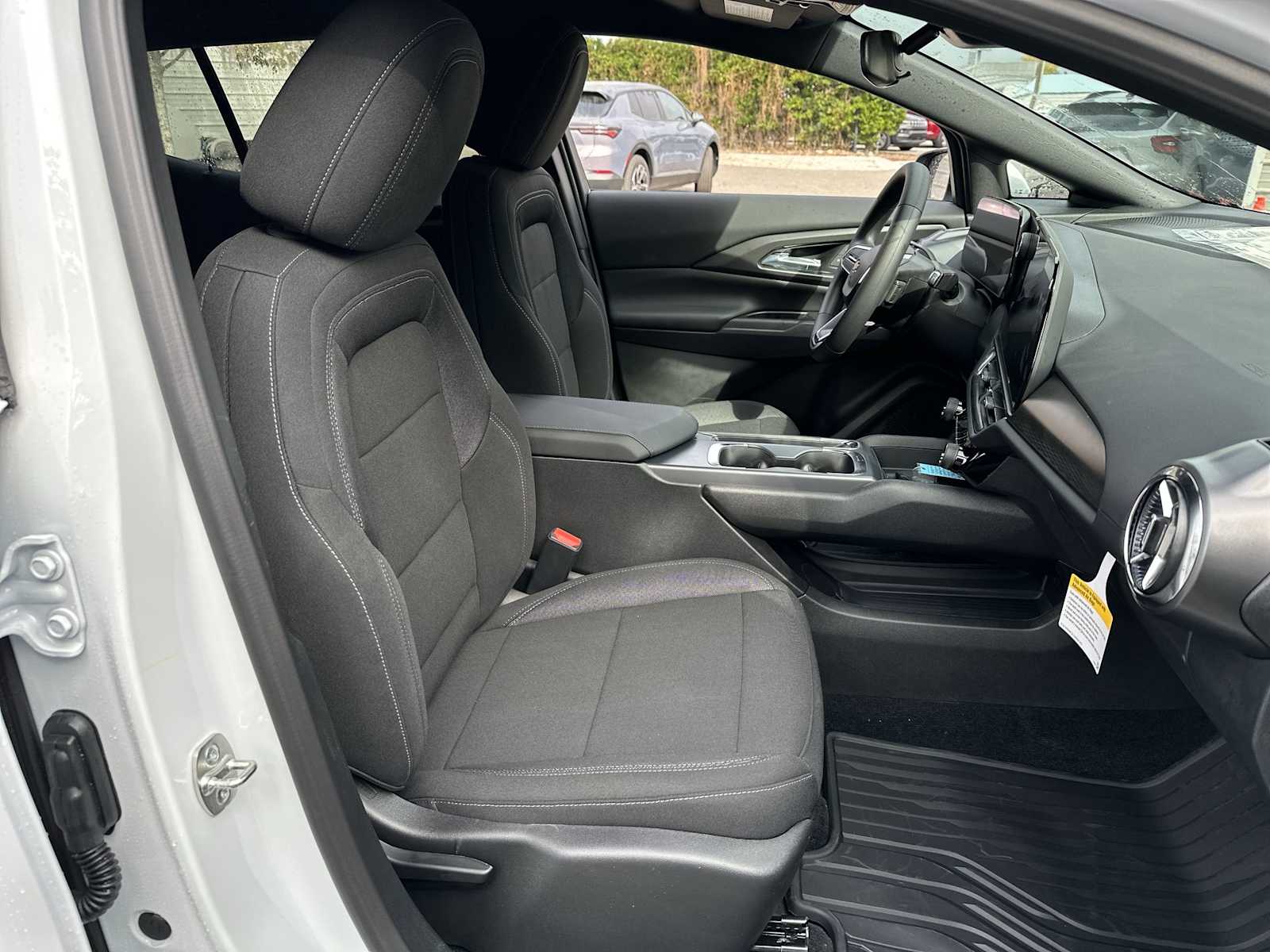 Thumbnail: 2026 Chevrolet Equinox - 19