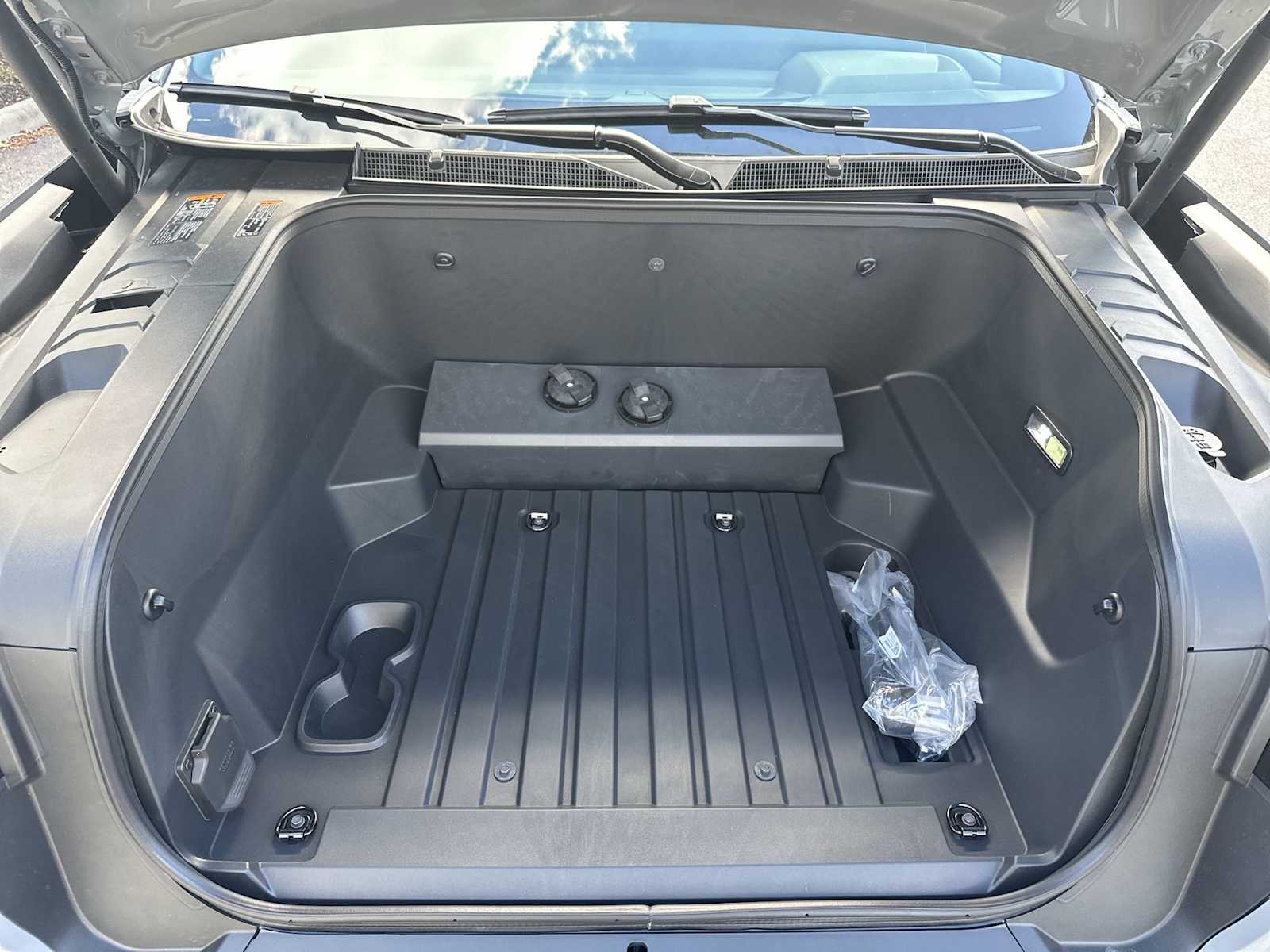 Thumbnail: 2026 Chevrolet Silverado EV - 13