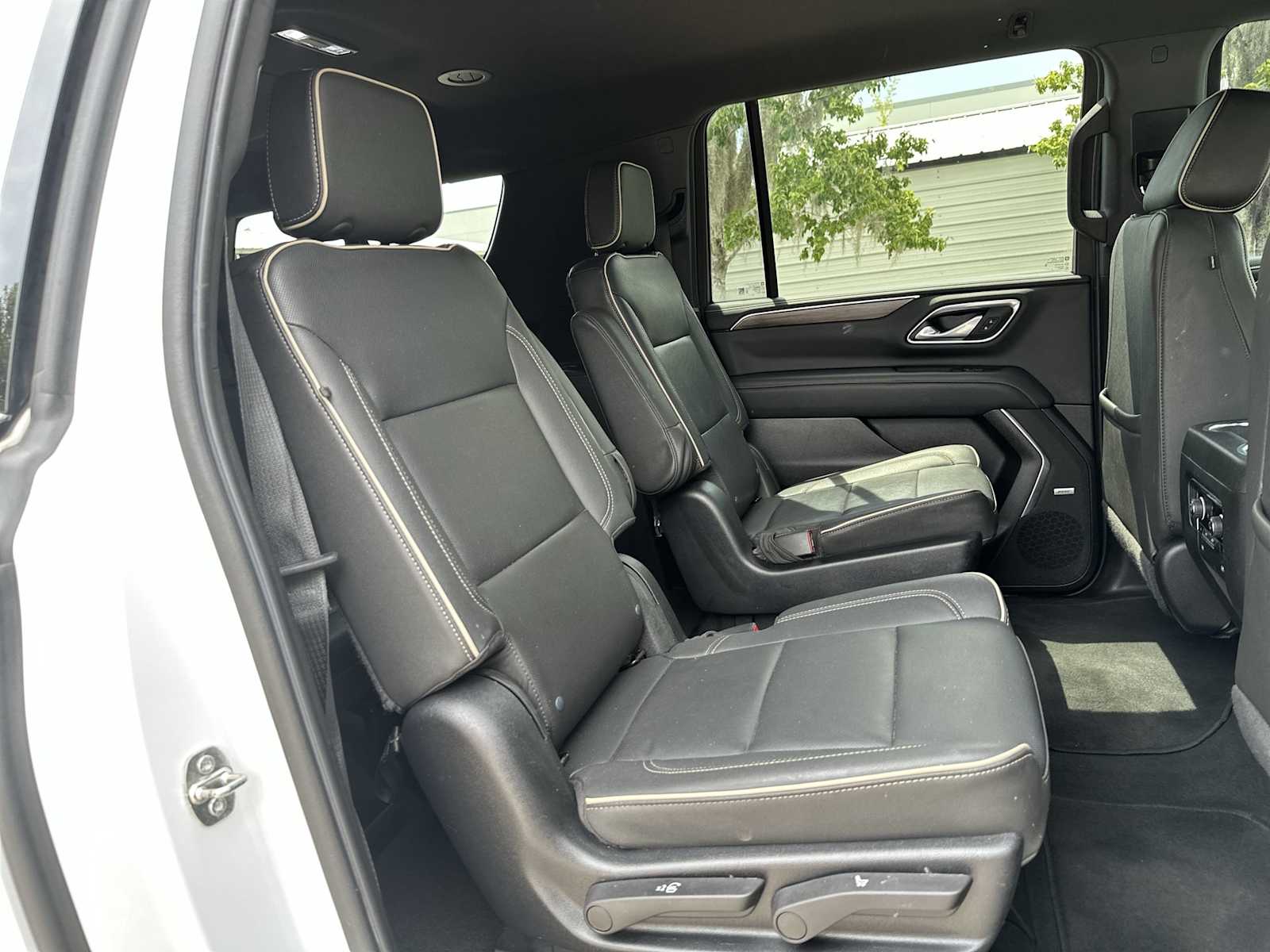 Thumbnail: 2023 Chevrolet Suburban - 17