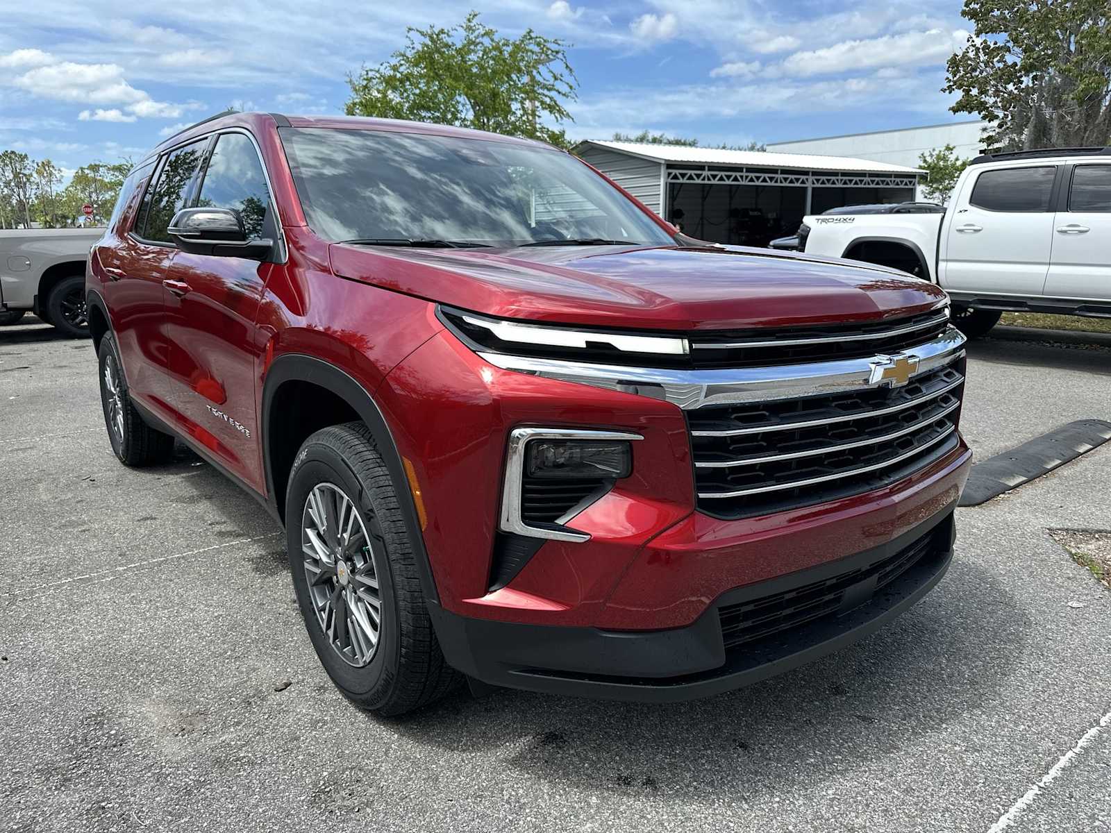 Thumbnail: 2026 Chevrolet Traverse - 8
