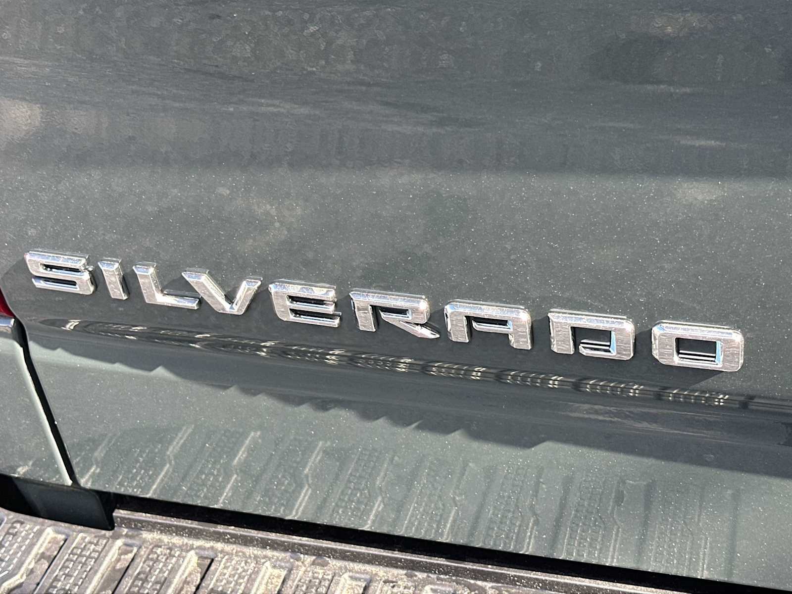 Thumbnail: 2026 Chevrolet Silverado 1500 - 11