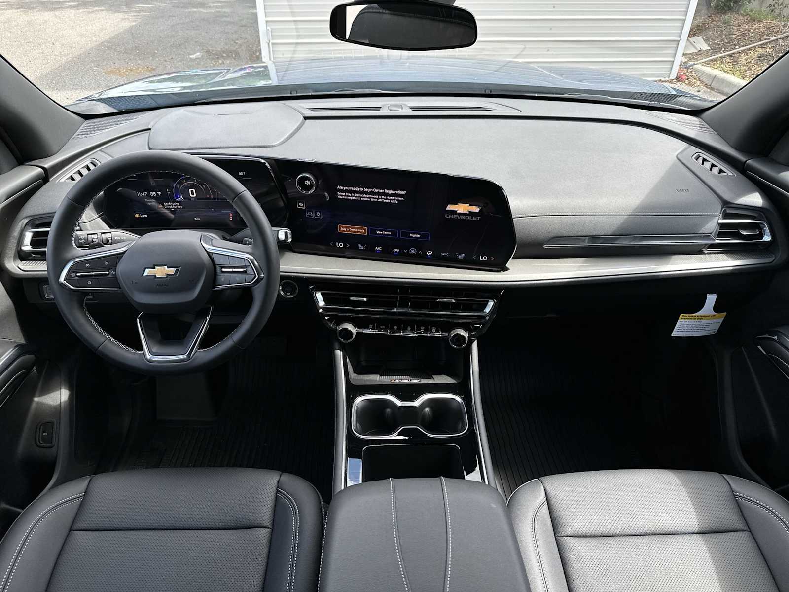 Thumbnail: 2026 Chevrolet Traverse - 14