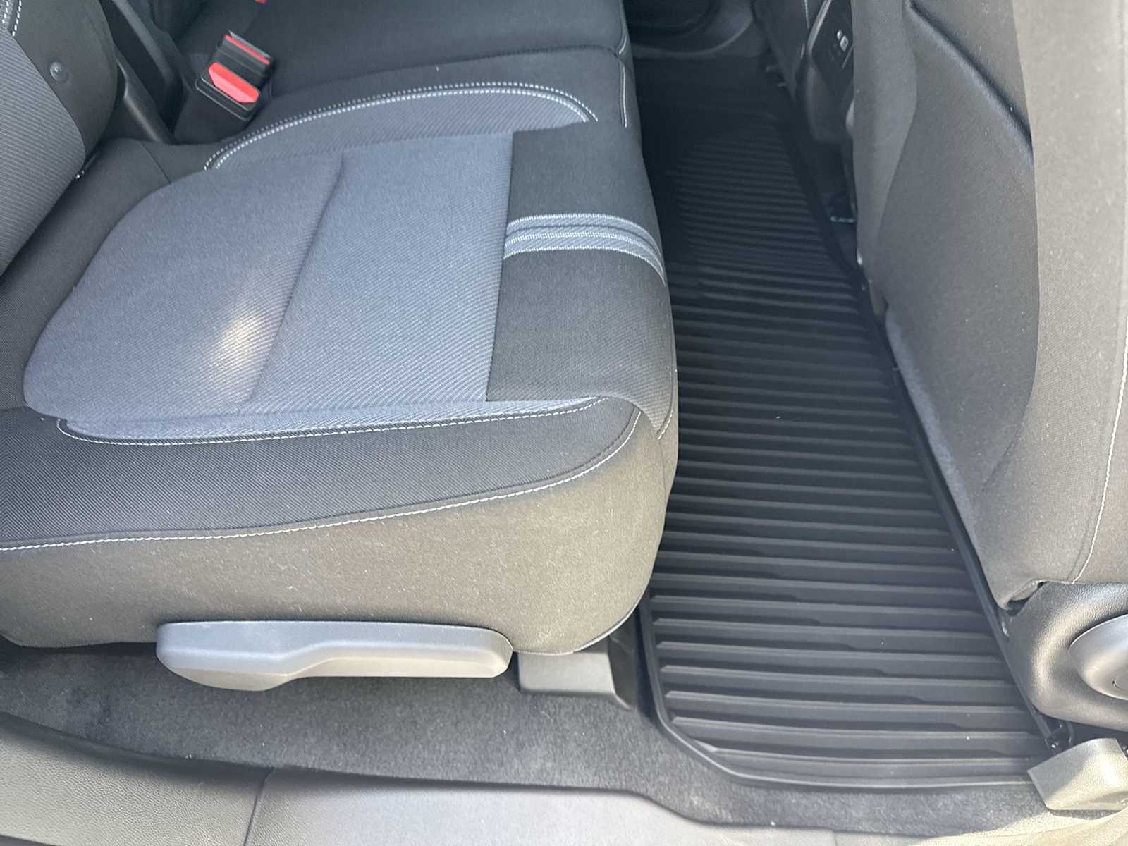 Thumbnail: 2025 Chevrolet Blazer - 24