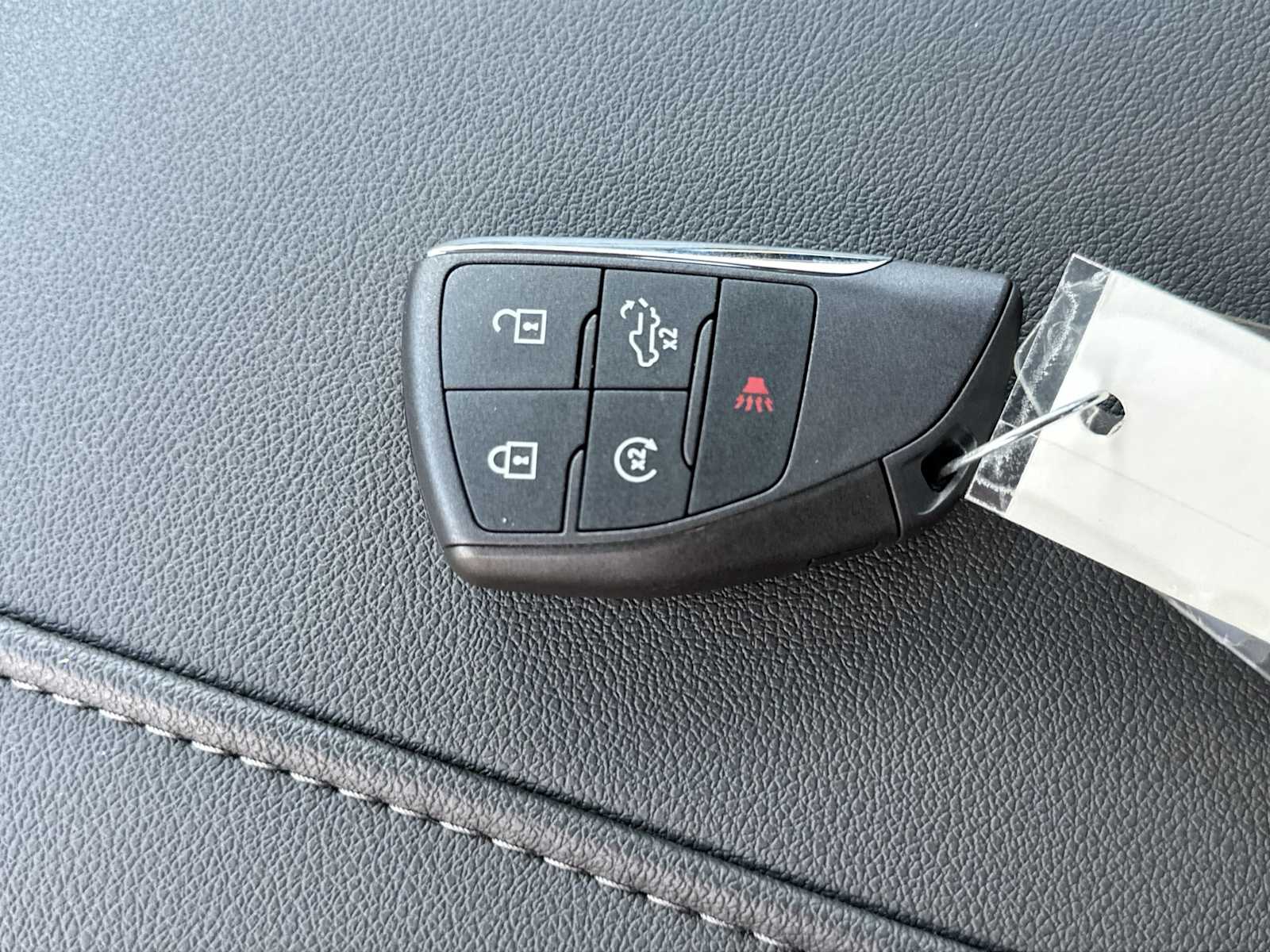 Thumbnail: 2026 Chevrolet Silverado 1500 - 26