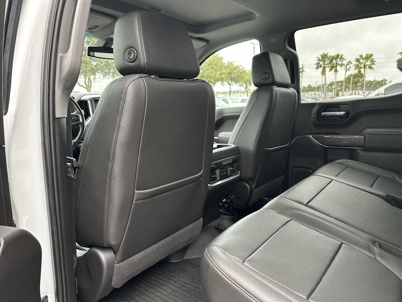 Thumbnail: 2021 Chevrolet Silverado 1500 - 16