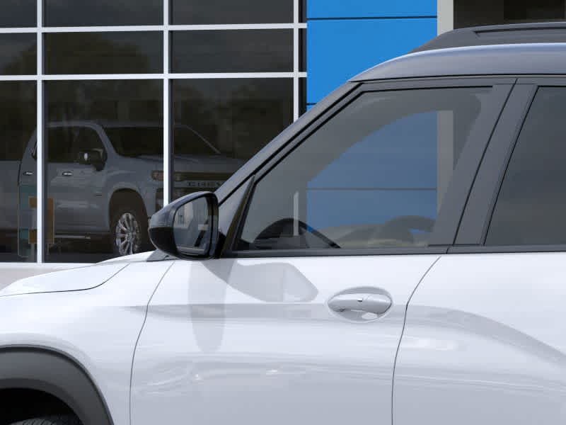 Thumbnail: 2026 Chevrolet TrailBlazer - 12