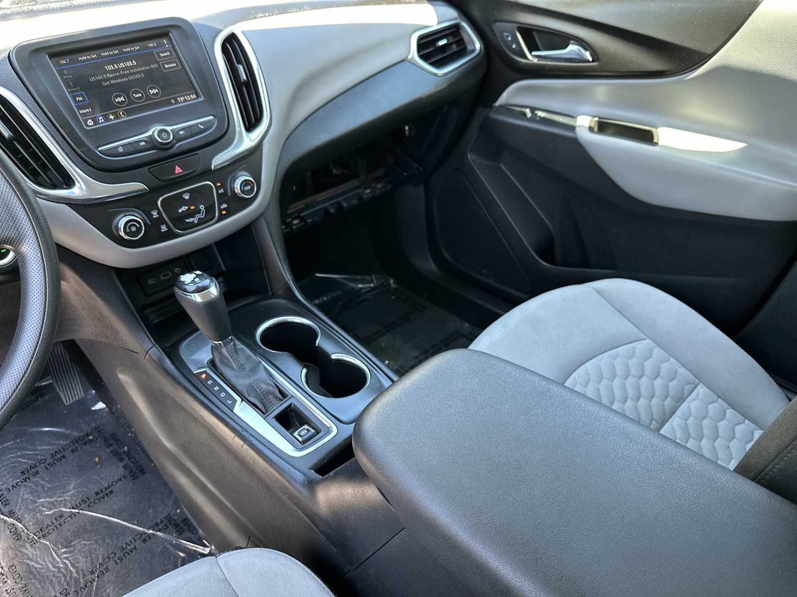 Thumbnail: 2019 Chevrolet Equinox - 21
