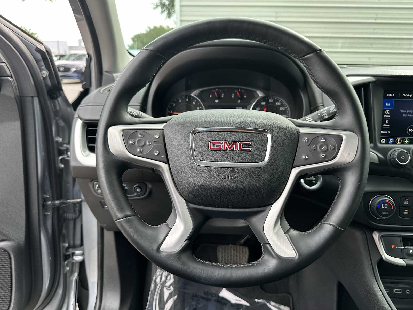 Thumbnail: 2024 GMC Terrain - 28