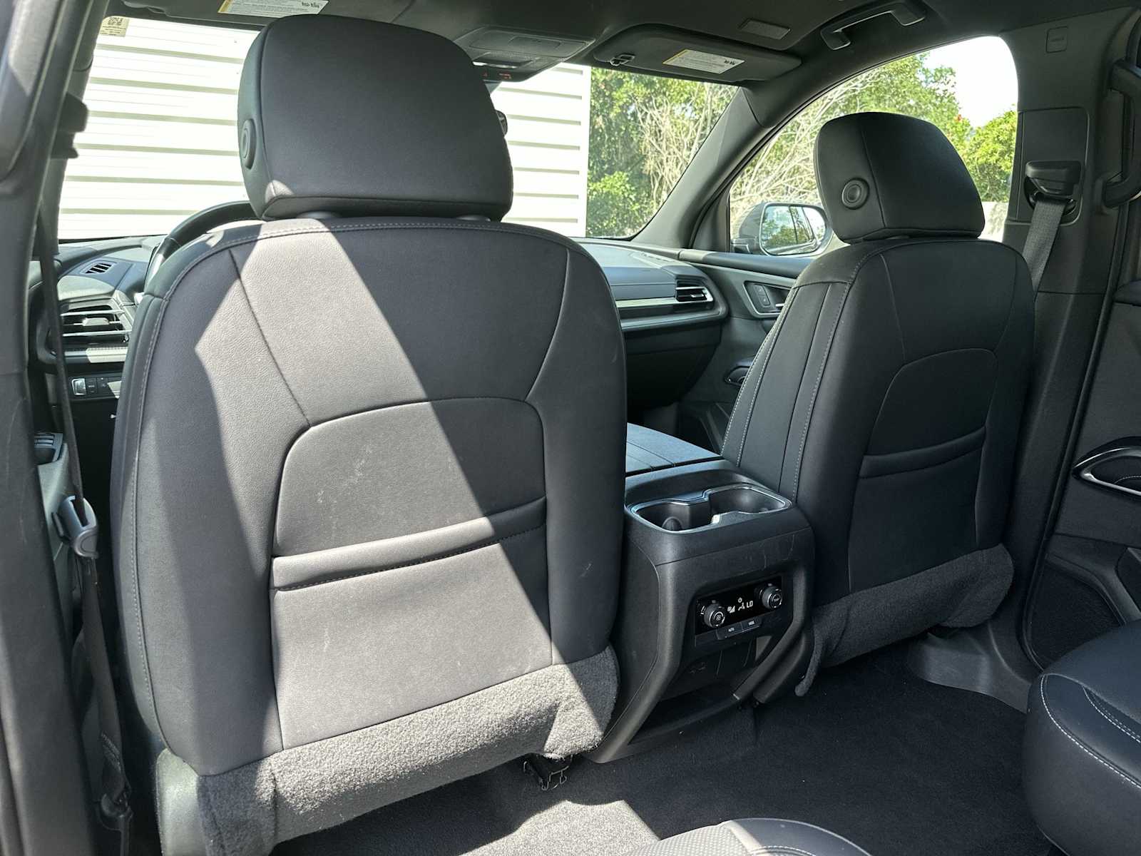 Thumbnail: 2025 Chevrolet Traverse - 16