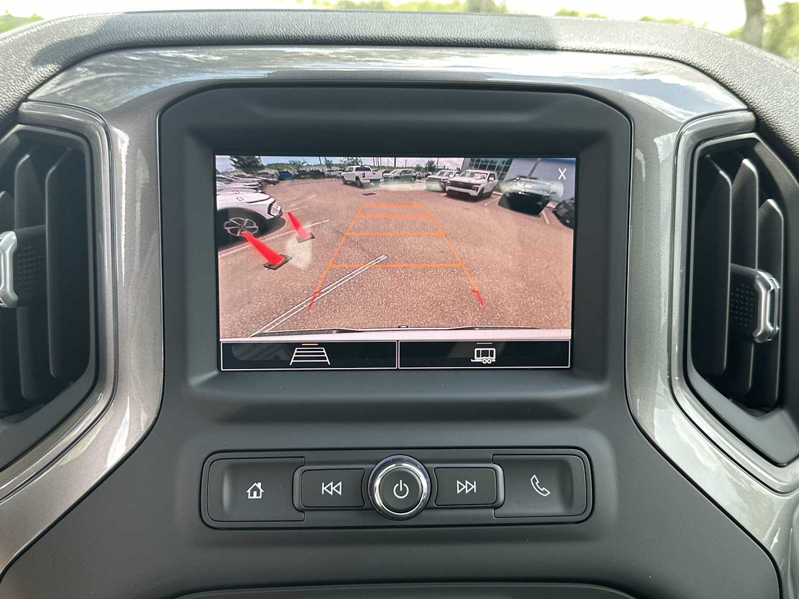 Thumbnail: 2025 Chevrolet Silverado 1500 - 22