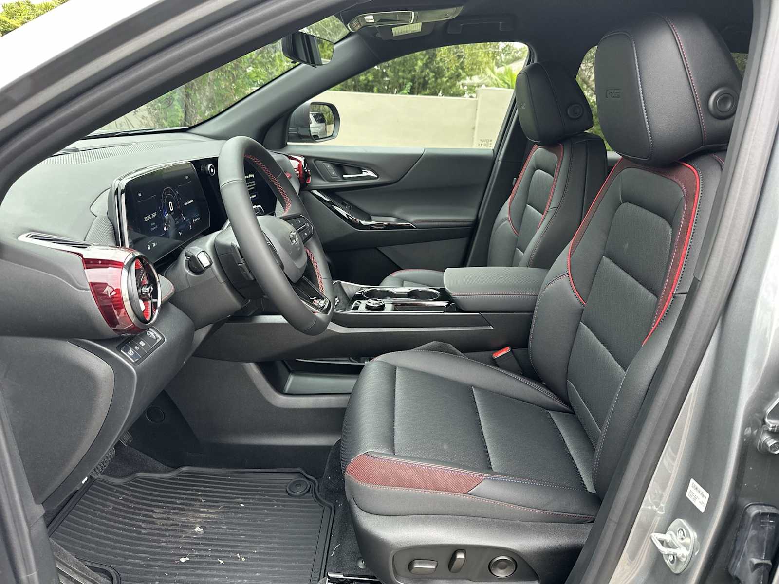 Thumbnail: 2026 Chevrolet Equinox - 15