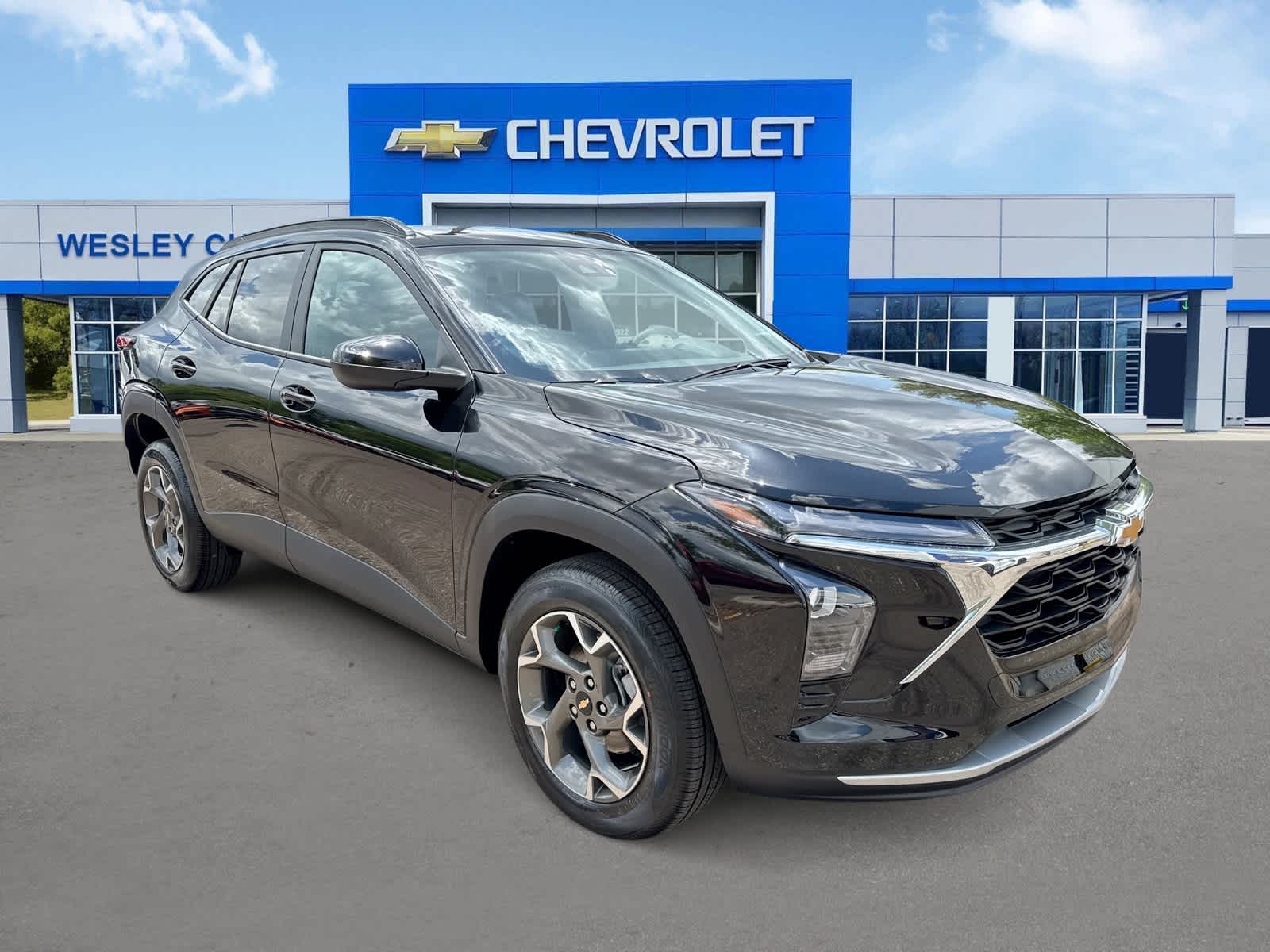 Thumbnail: 2025 Chevrolet Trax - 2