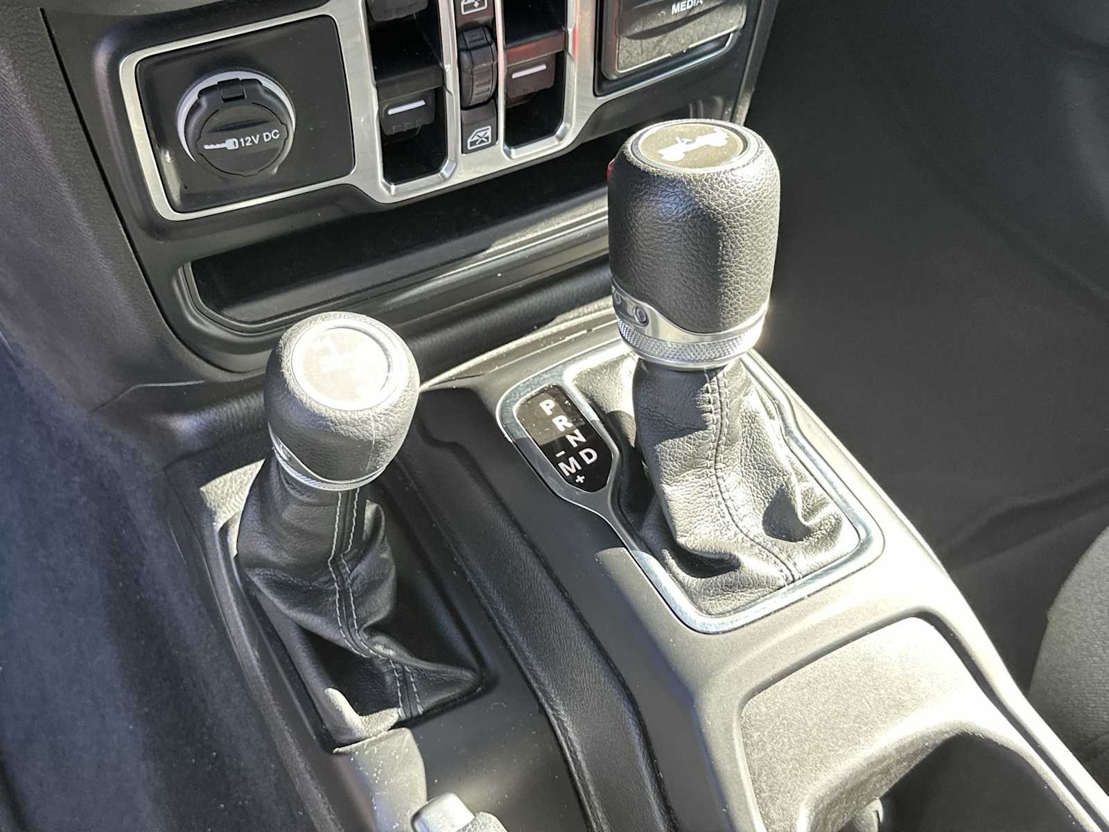 Thumbnail: 2024 Jeep Wrangler - 24