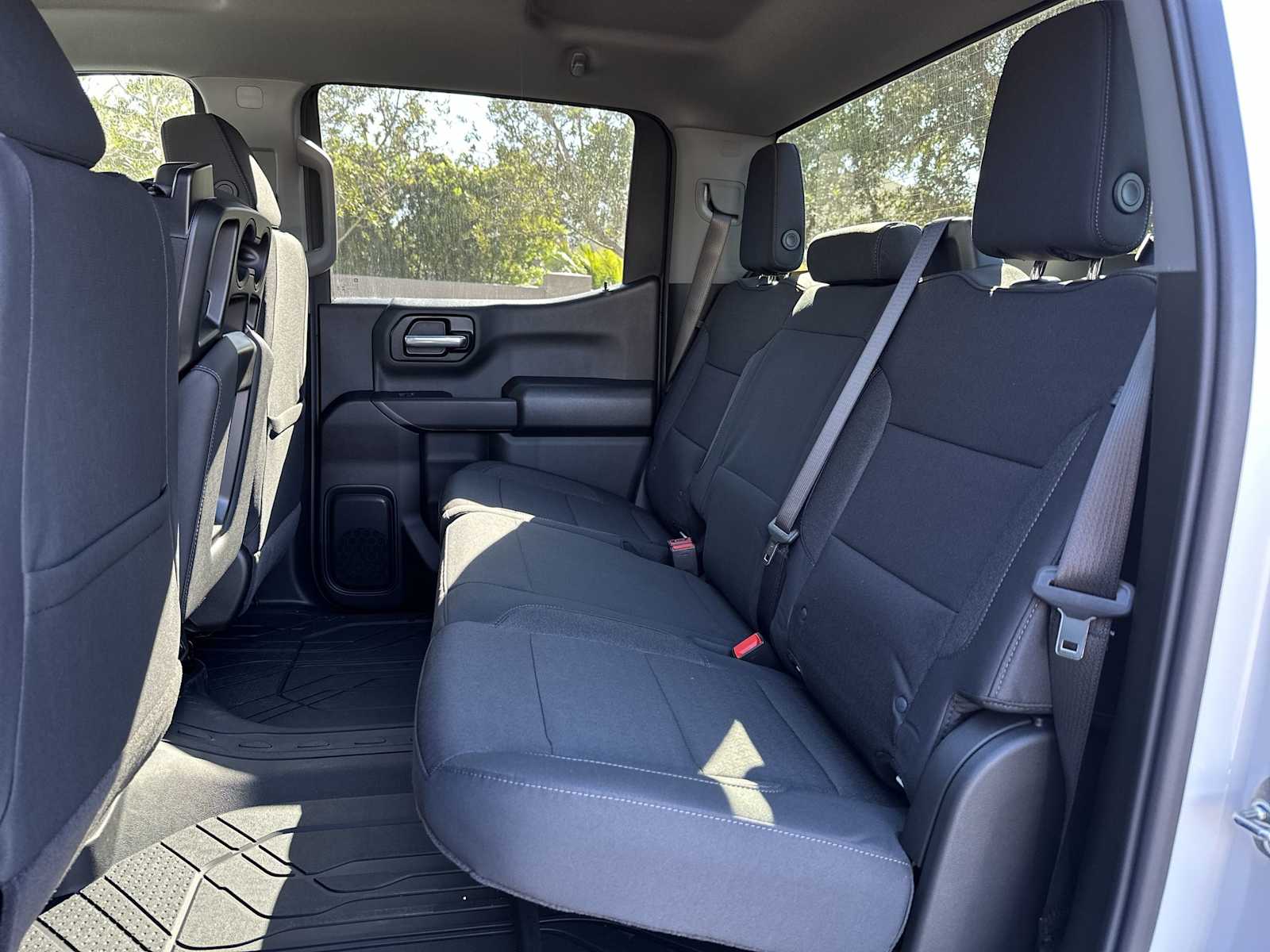 Thumbnail: 2026 Chevrolet Silverado 1500 - 17