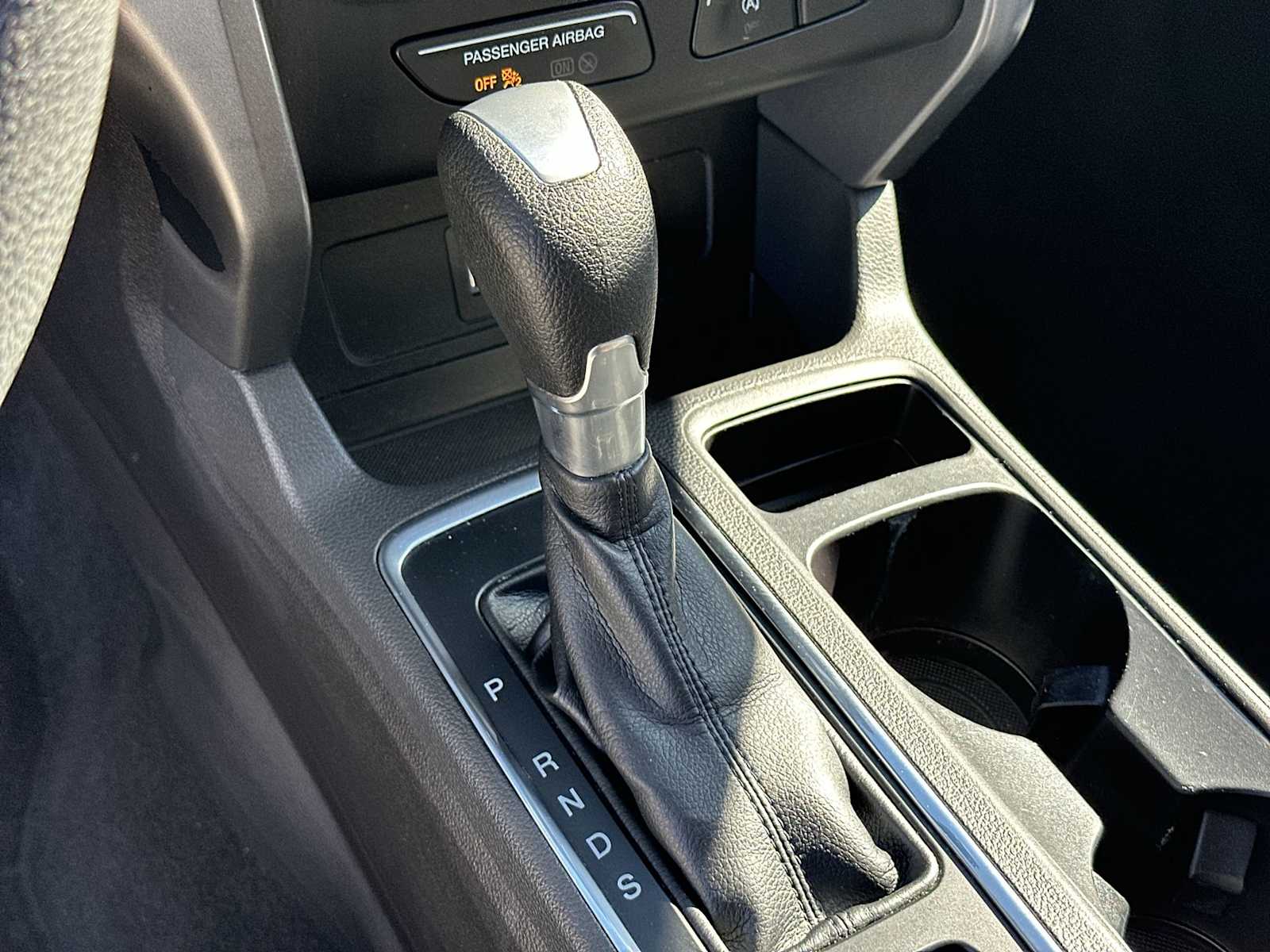 Thumbnail: 2017 Ford Escape - 24