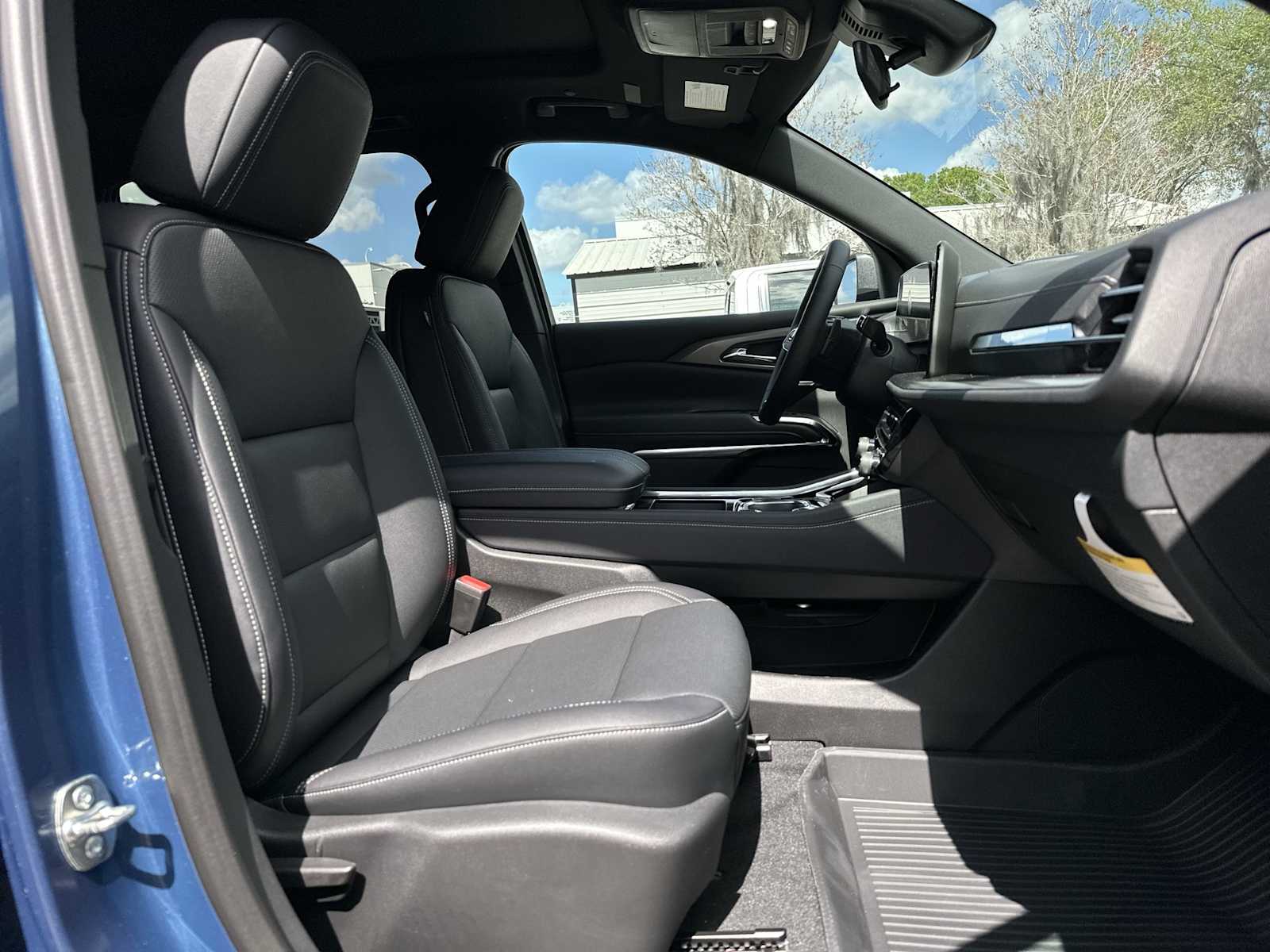 Thumbnail: 2026 Chevrolet Traverse - 19