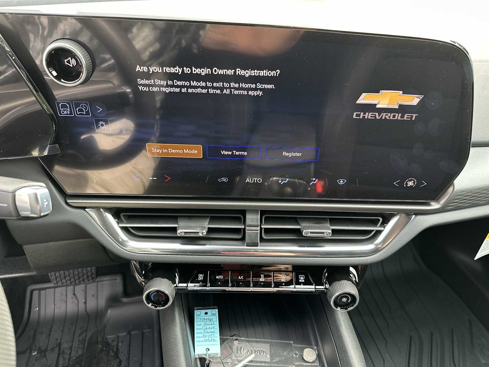 Thumbnail: 2026 Chevrolet Equinox - 21