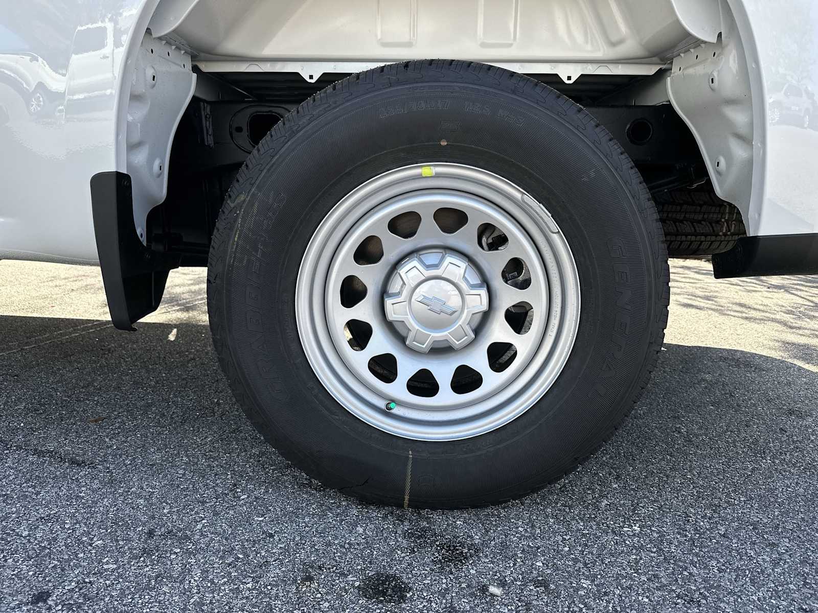 Thumbnail: 2026 Chevrolet Silverado 1500 - 12