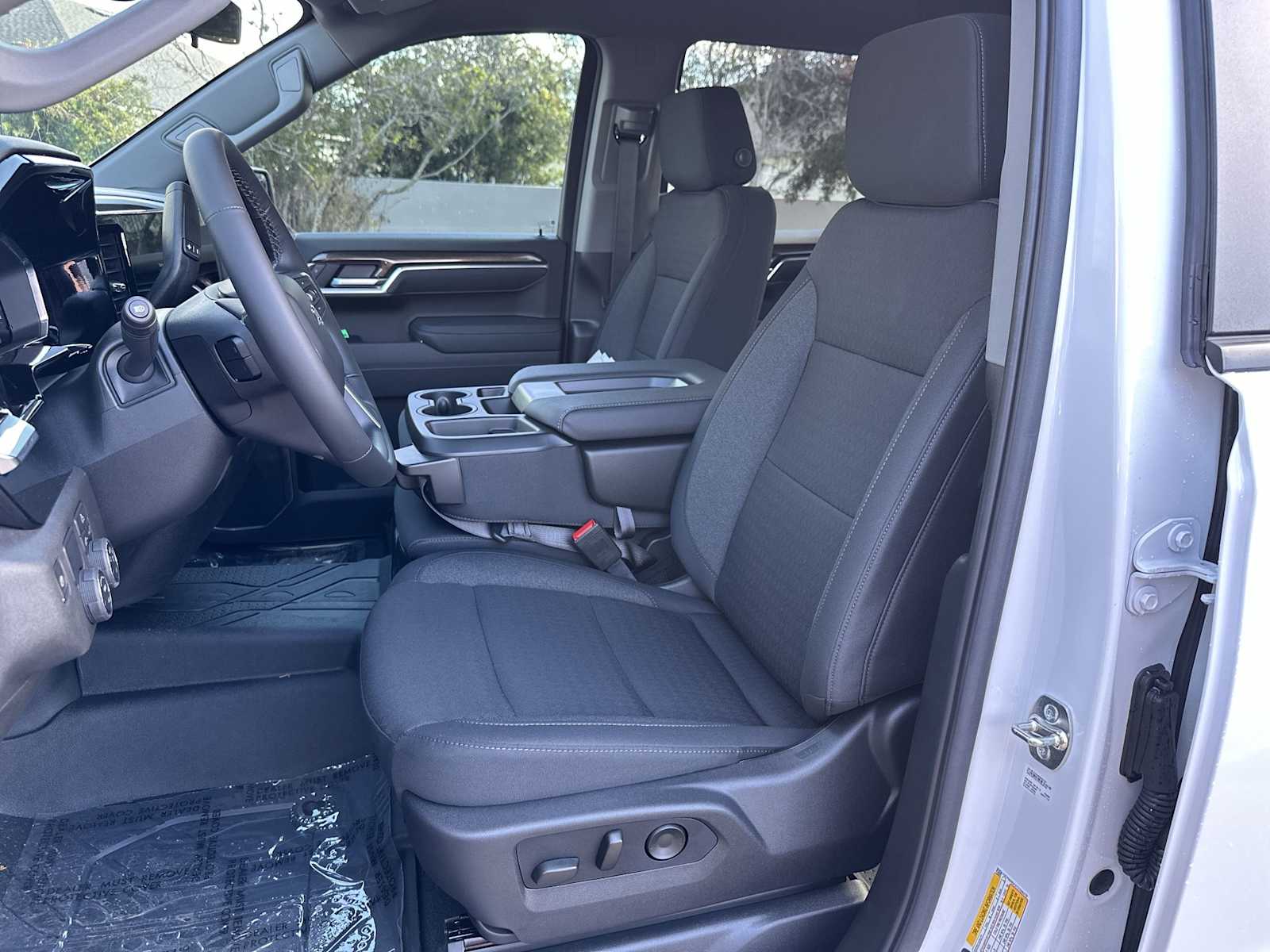 Thumbnail: 2026 Chevrolet Silverado 1500 - 2