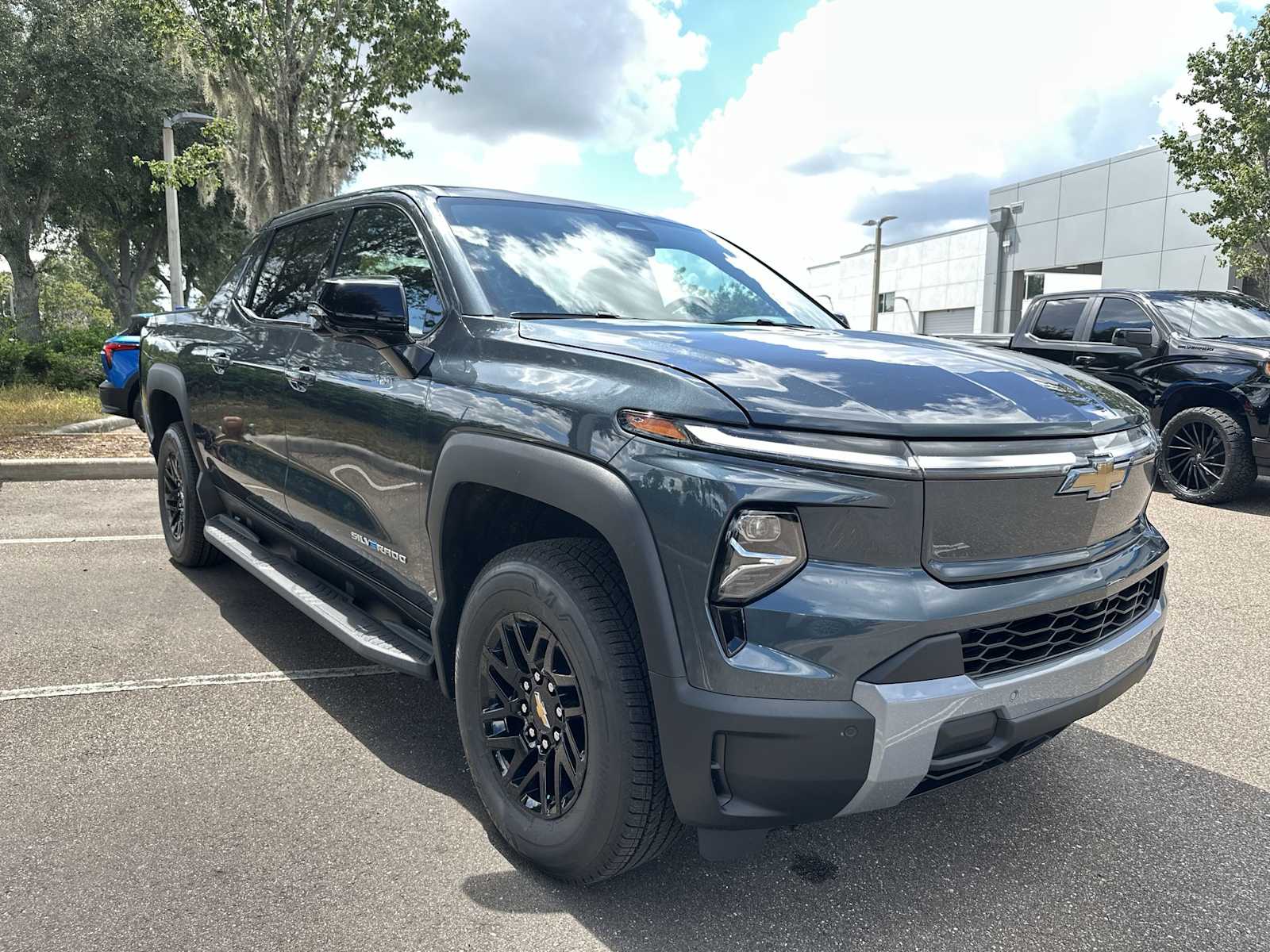 Thumbnail: 2026 Chevrolet Silverado EV - 8