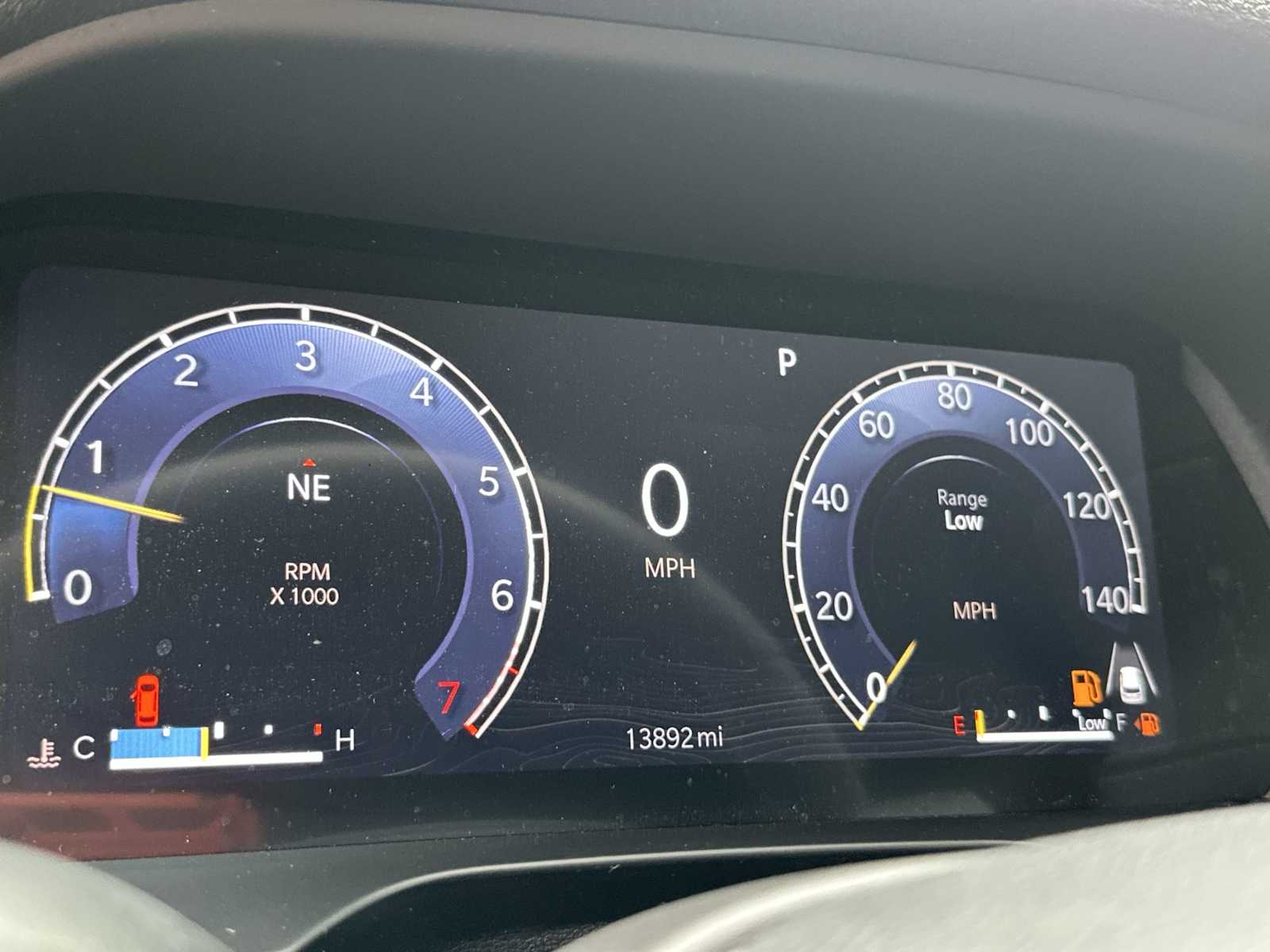 Thumbnail: 2024 Jeep Grand Cherokee - 24