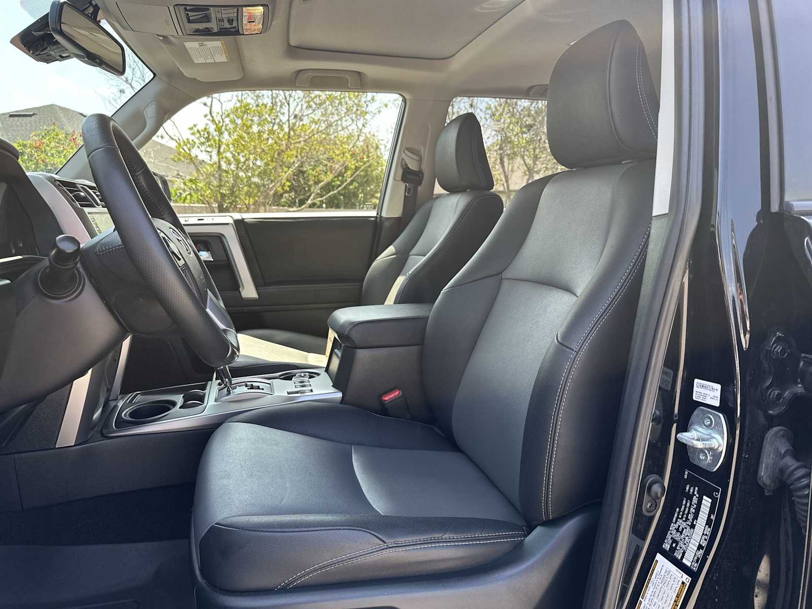 Thumbnail: 2020 Toyota 4Runner - 15