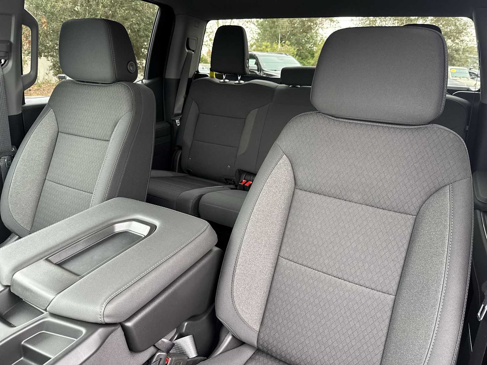 2025 Chevrolet Silverado 1500 LT 22