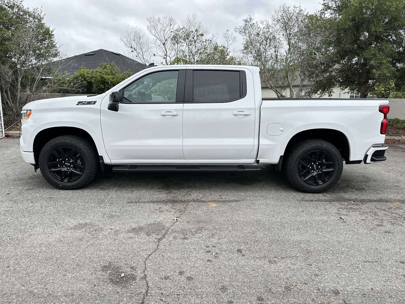 Thumbnail: 2026 Chevrolet Silverado 1500 - 3