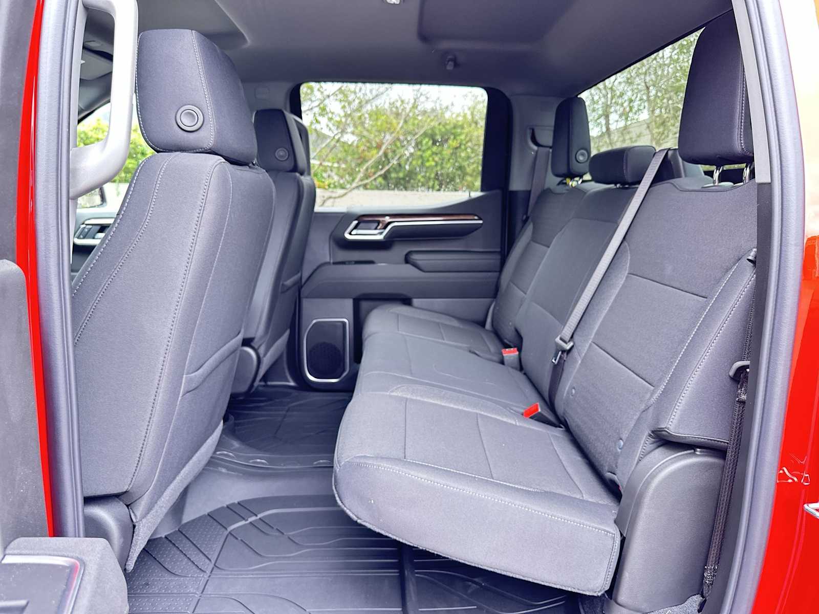 Thumbnail: 2026 Chevrolet Silverado 1500 - 17