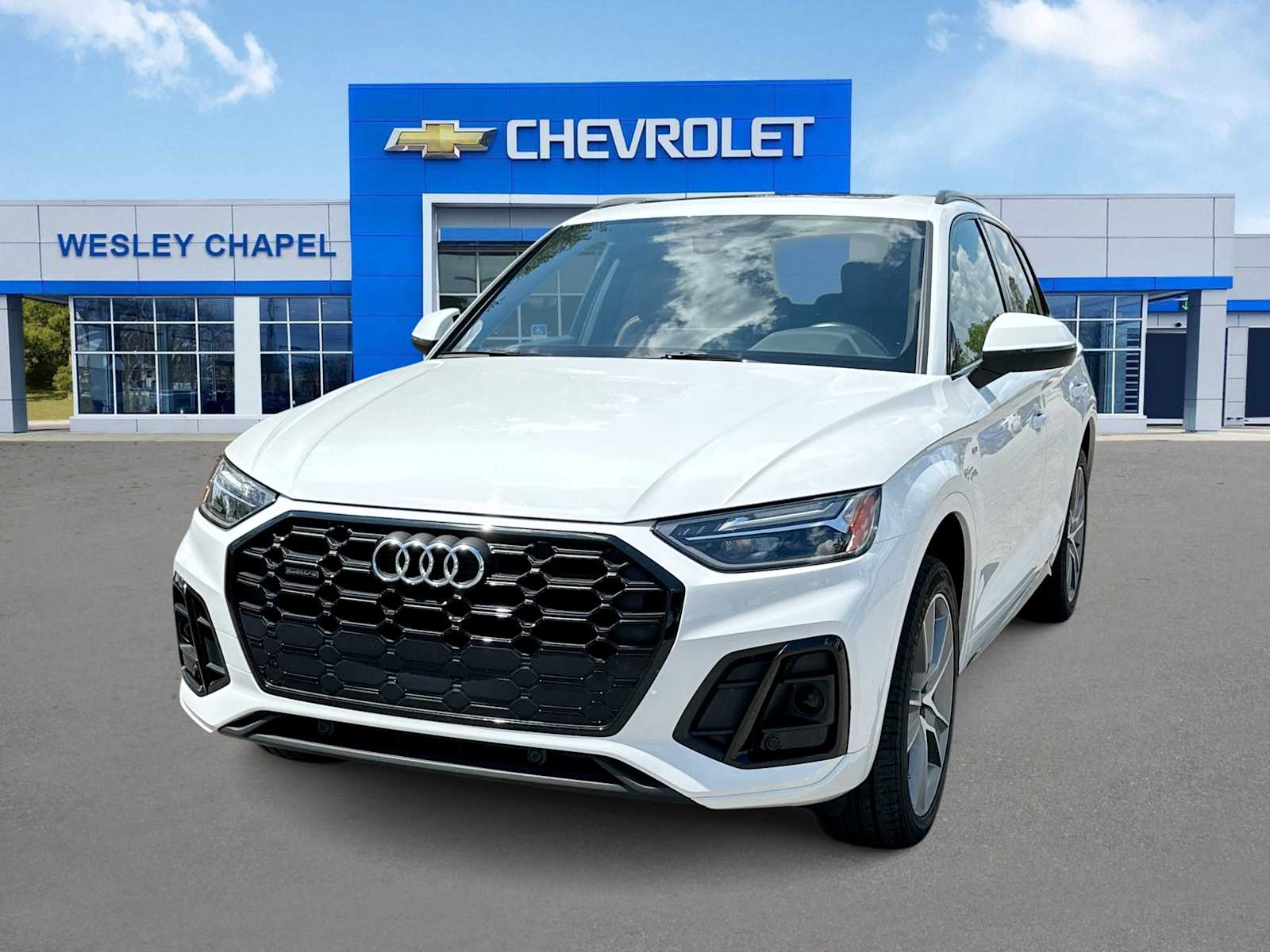 Thumbnail: 2025 Audi Q5 - 1
