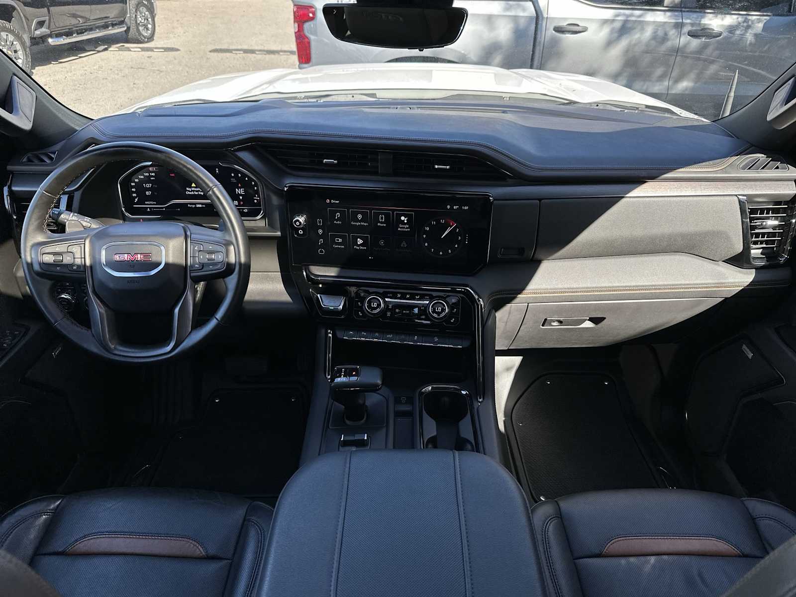 Thumbnail: 2024 GMC Sierra 1500 - 14