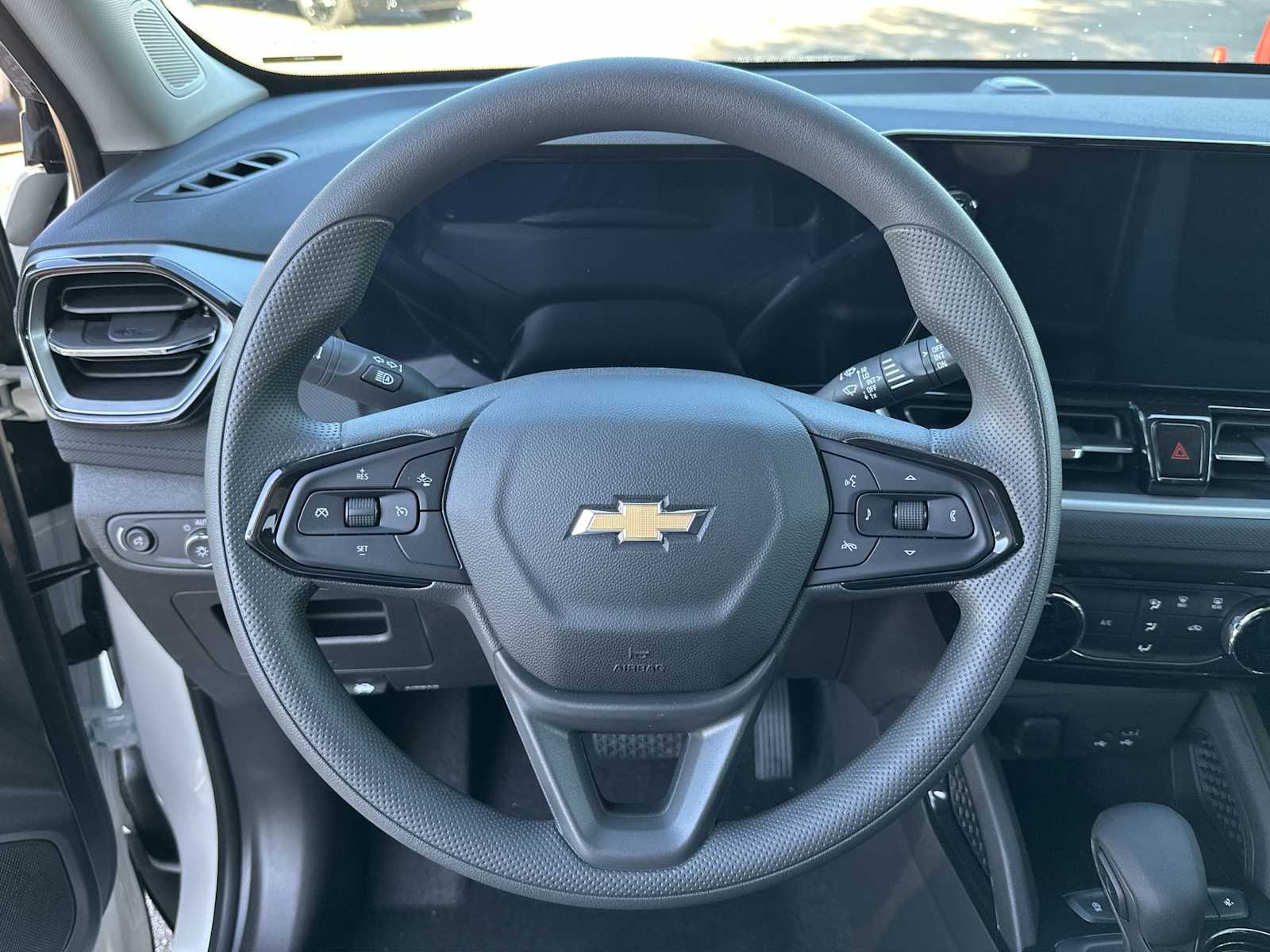 Thumbnail: 2026 Chevrolet TrailBlazer - 16